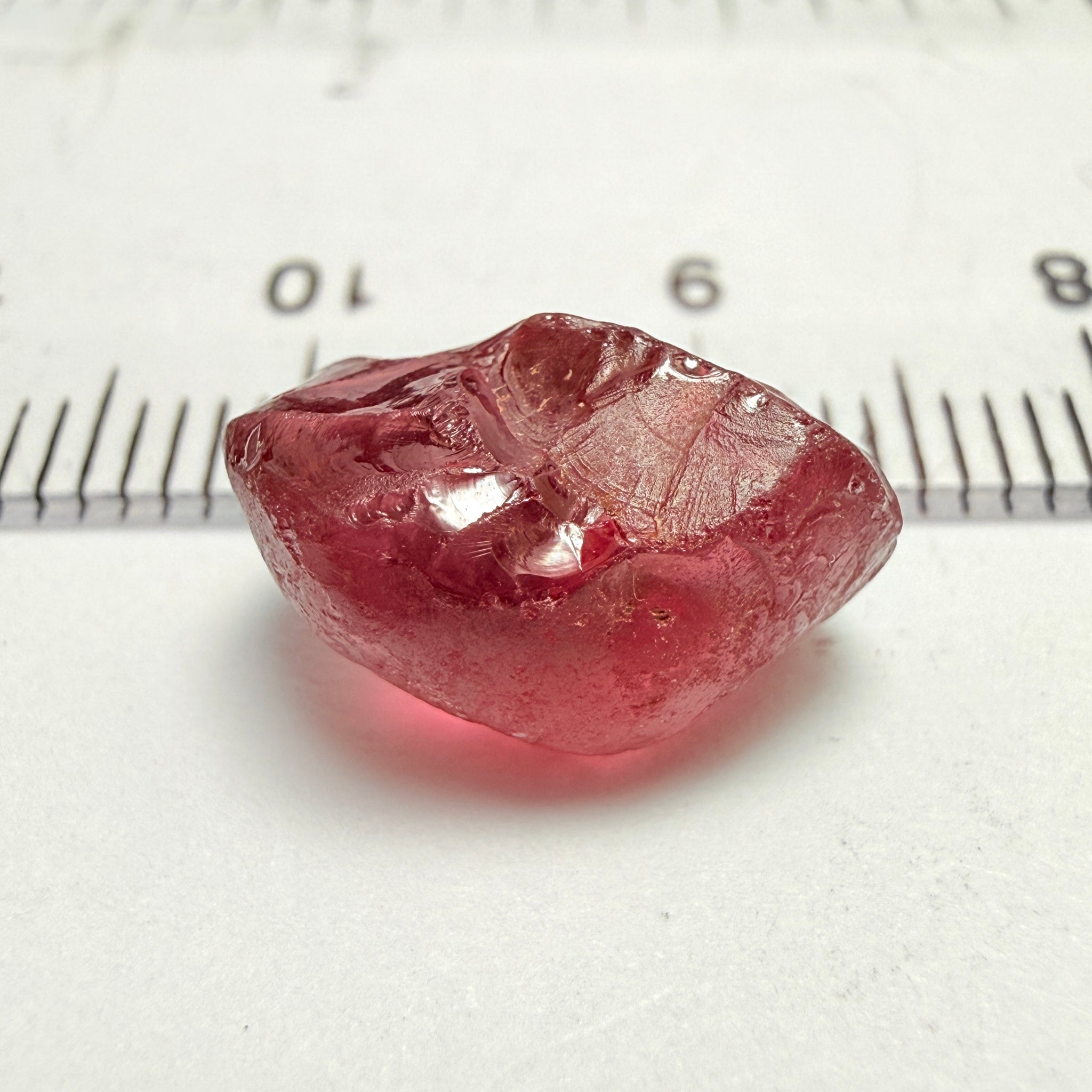 Tanzanian Garnet, 8.37ct, tiny crack on the outside with a little silk around it (the crack is circled in one of the pictures), rest vvs, Tanzania, Untreated Unheated