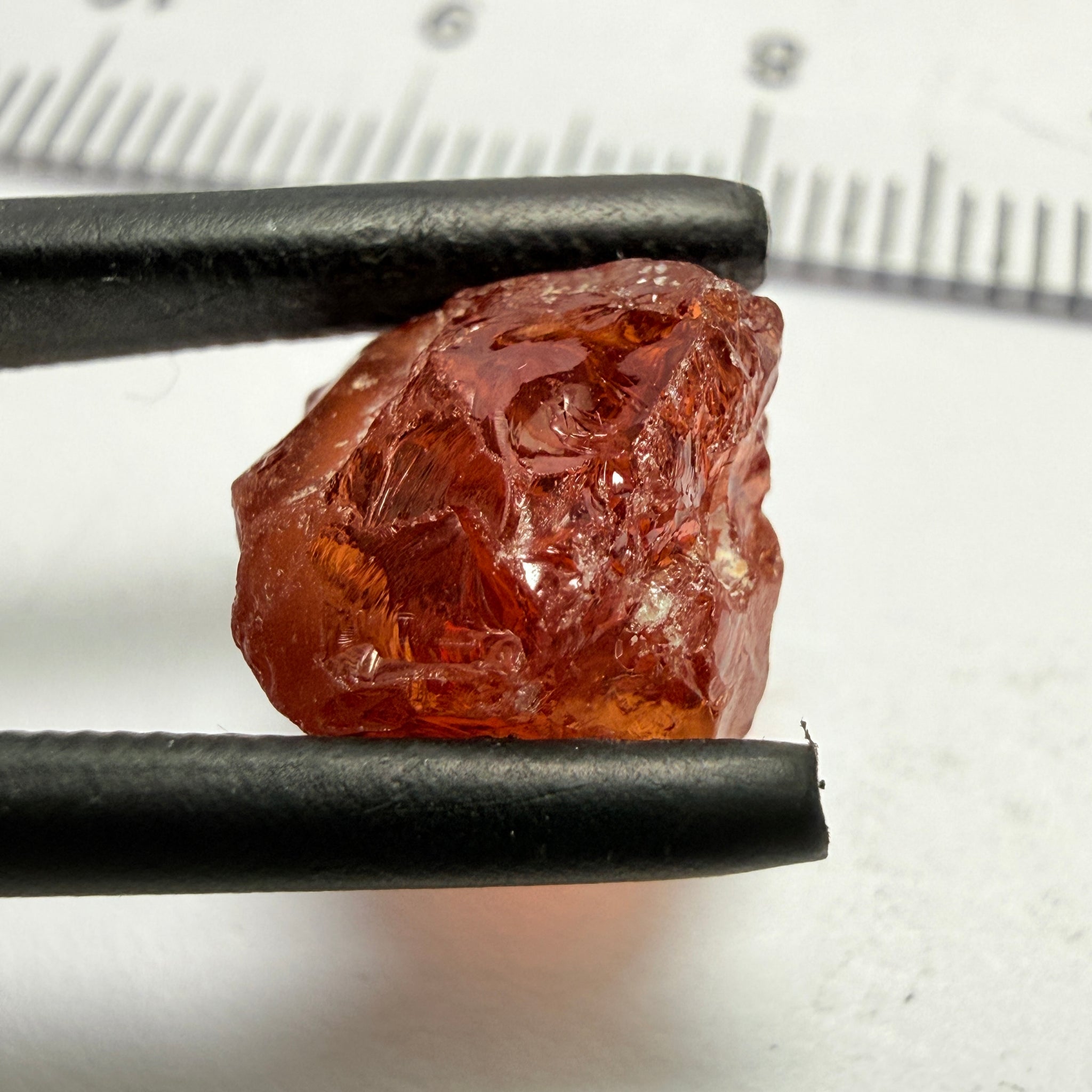 Malaya Garnet, 5.90ct, Untreated Unheated. Fingerprint inclusion right in the center