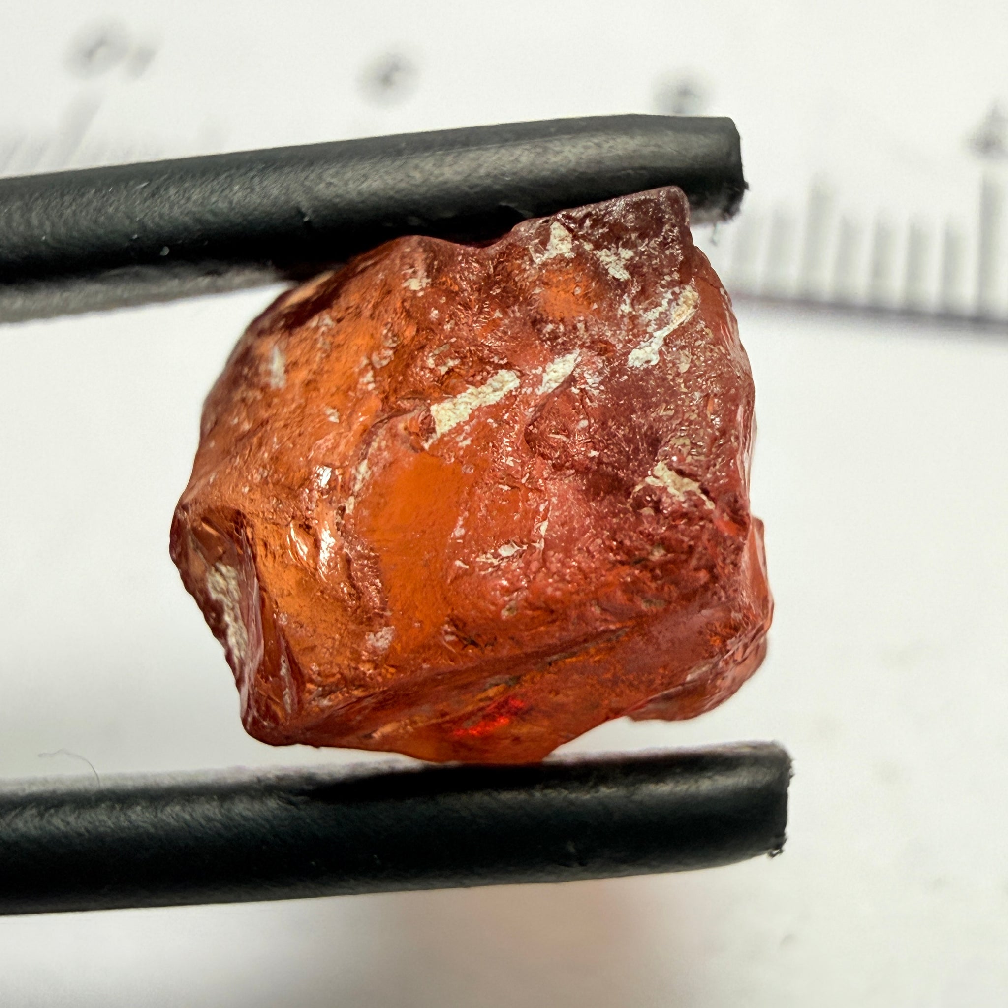 Malaya Garnet, 5.90ct, Untreated Unheated. Fingerprint inclusion right in the center