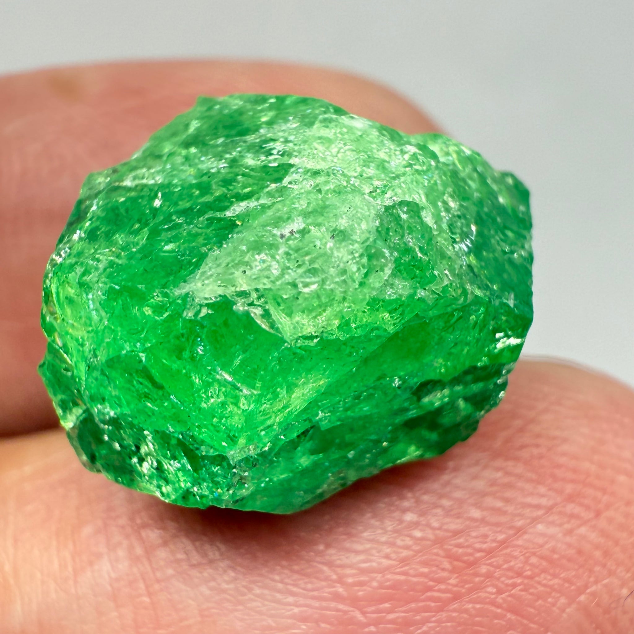 Tsavorite Garnet Crystal on Matrix, 17.92ct, Merelani, Tanzania, Untreated Unheated
