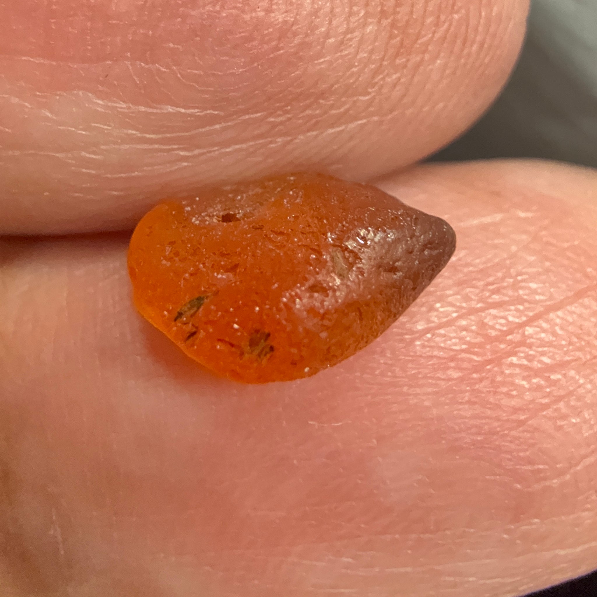 Malaya Garnet, 3.16ct, Tanzania, Untreated Unheated. VVS, a bit flattish though, see pictures