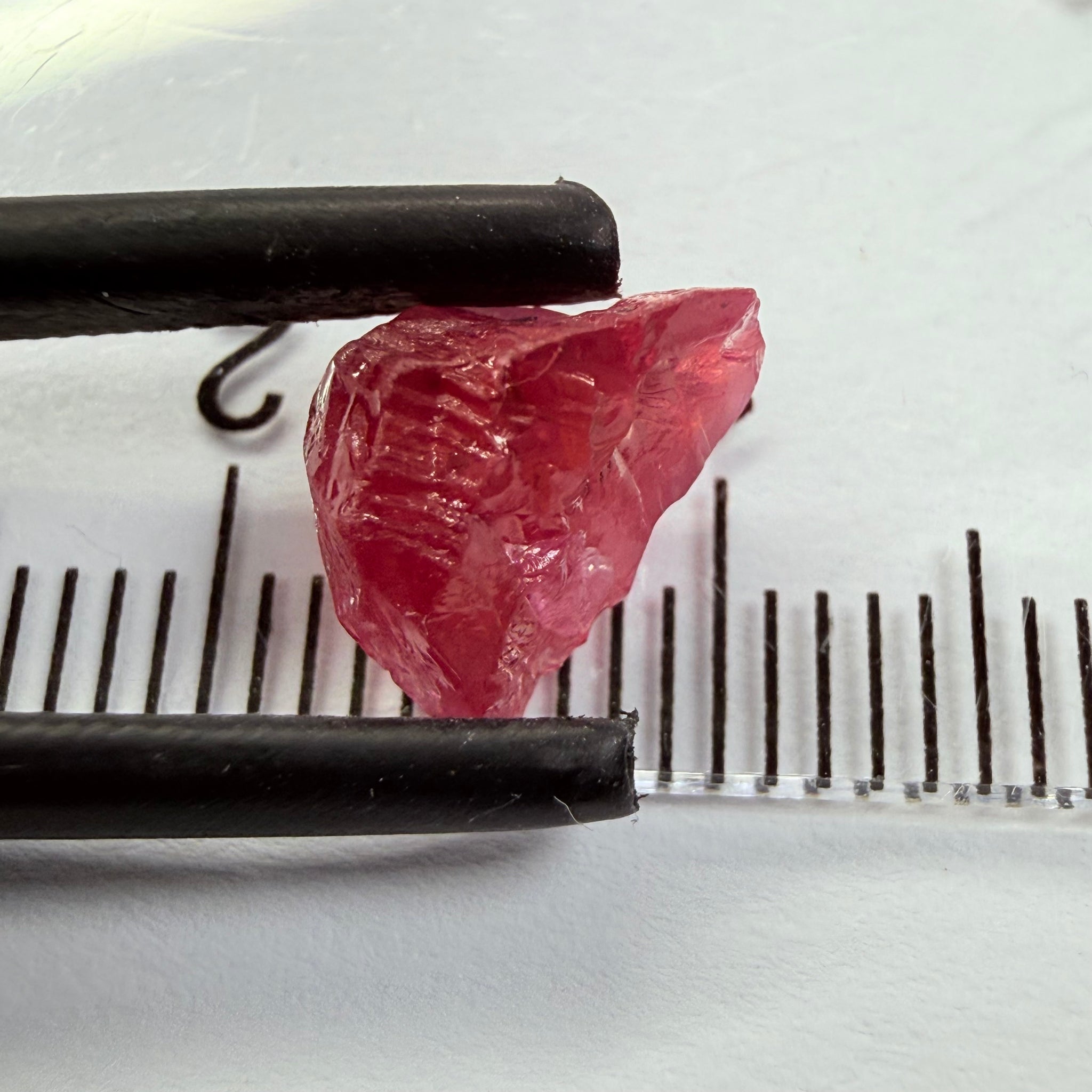 Winza Ruby, 2.83ct, Winza, Tanzania, Untreated Unheated, fractures inside, great for setting in jewellery as is