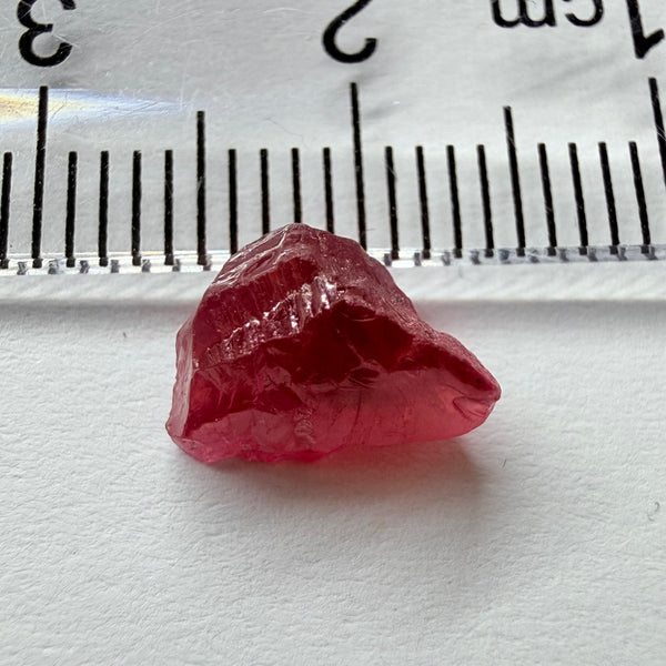 Winza Ruby, 2.83ct, Winza, Tanzania, Untreated Unheated, fractures inside, great for setting in jewellery as is