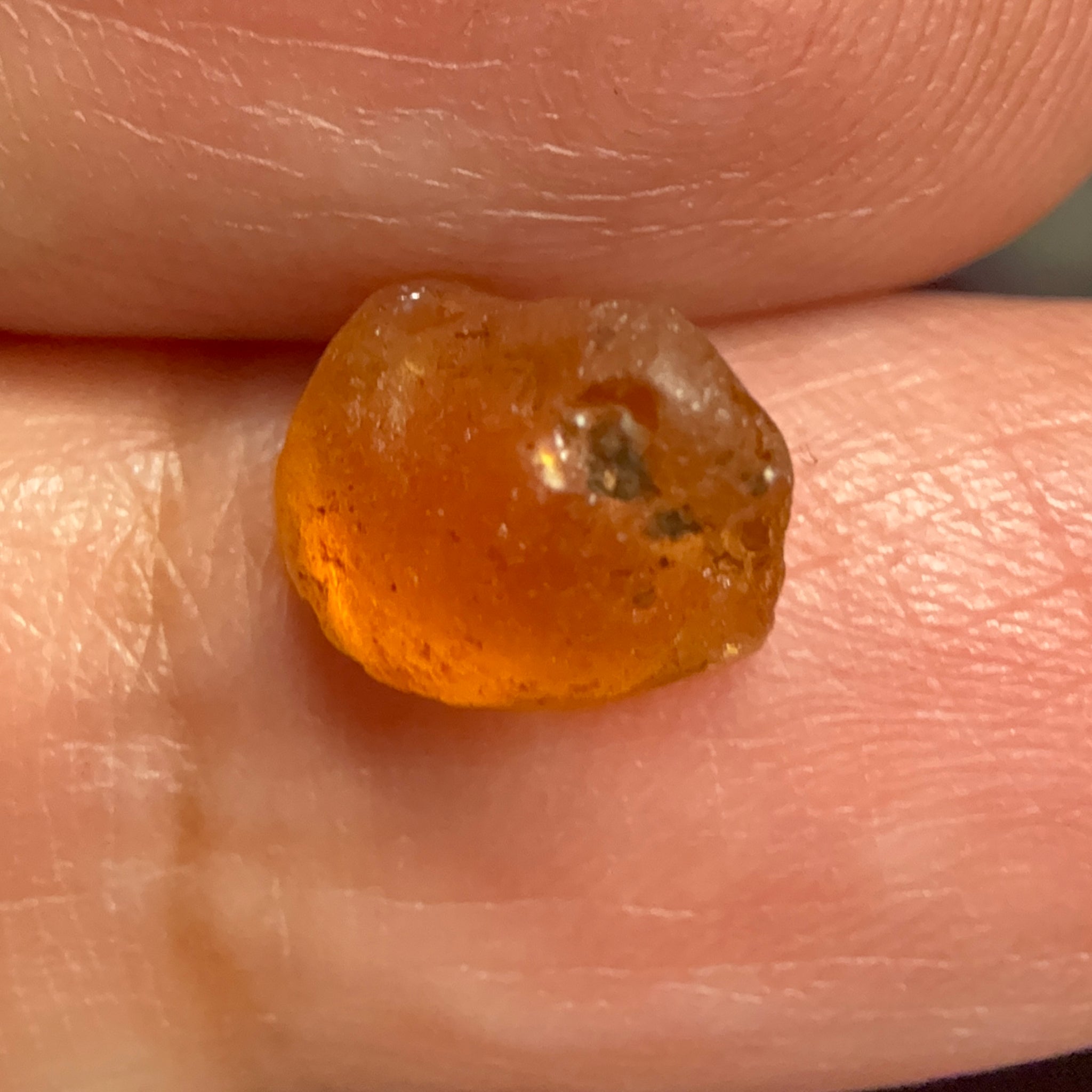 Malaya Garnet, 3.53ct, Tanzania, Untreated Unheated. VVS - IF