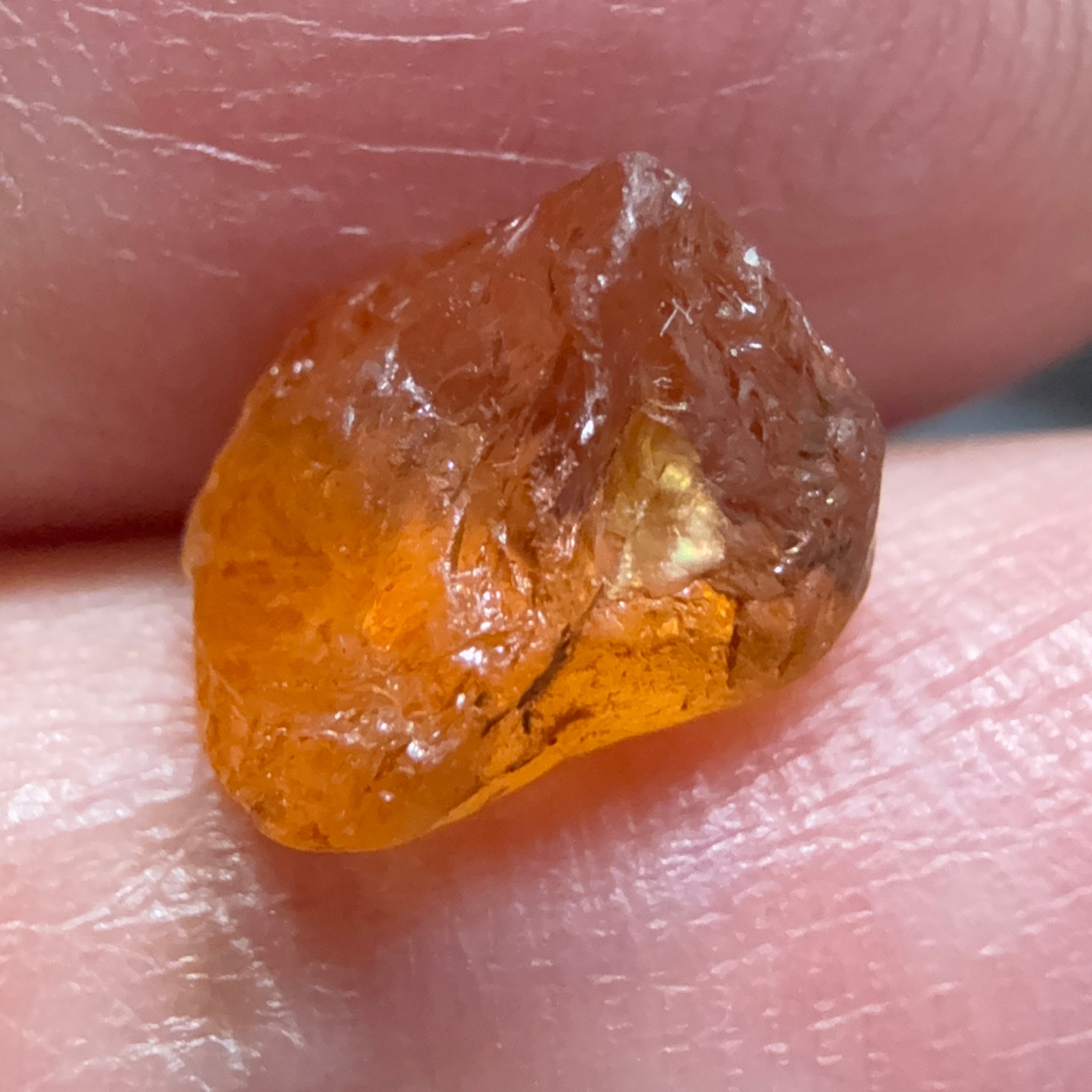 Malaya Garnet, 3.53ct, Tanzania, Untreated Unheated. VVS - IF