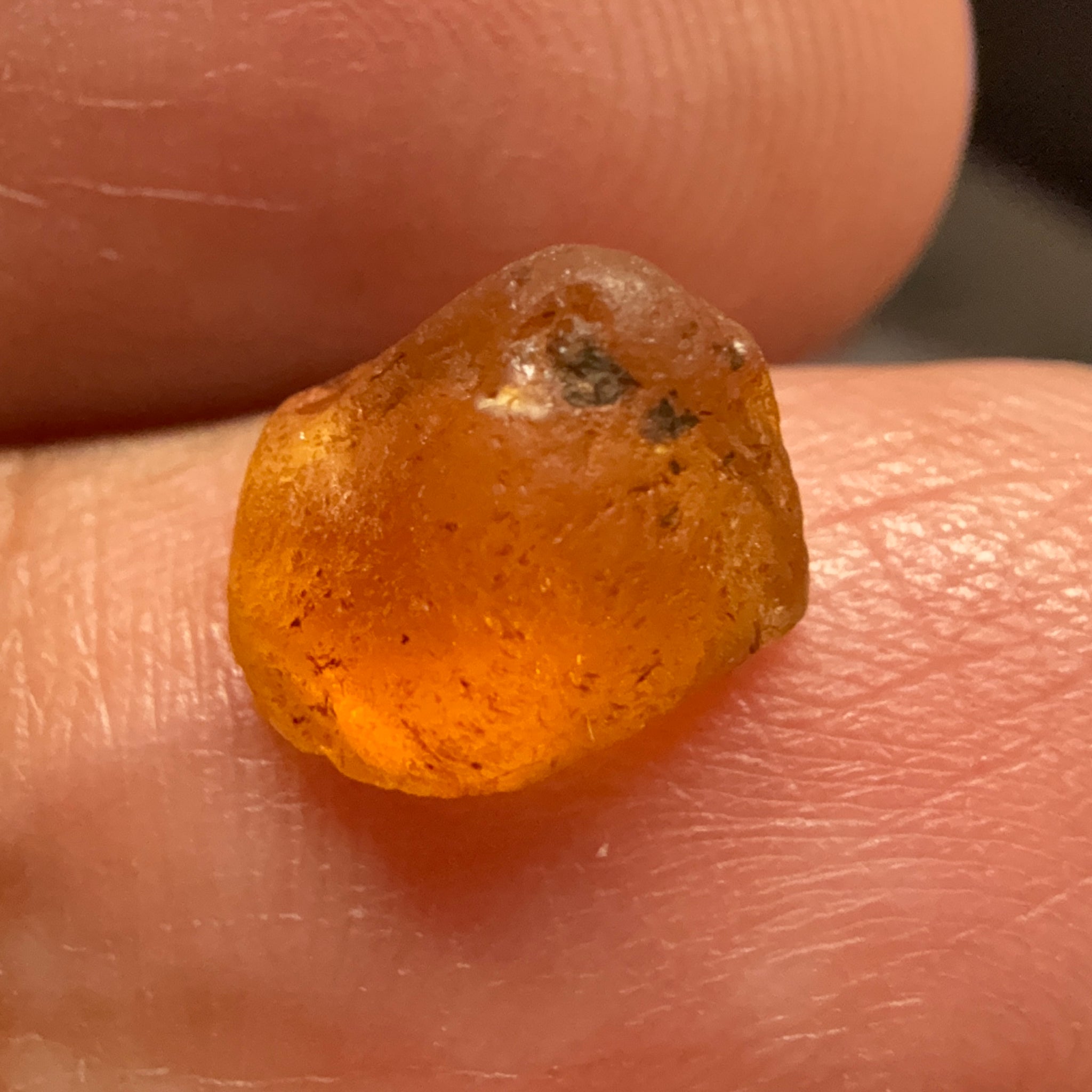 Malaya Garnet, 3.53ct, Tanzania, Untreated Unheated. VVS - IF