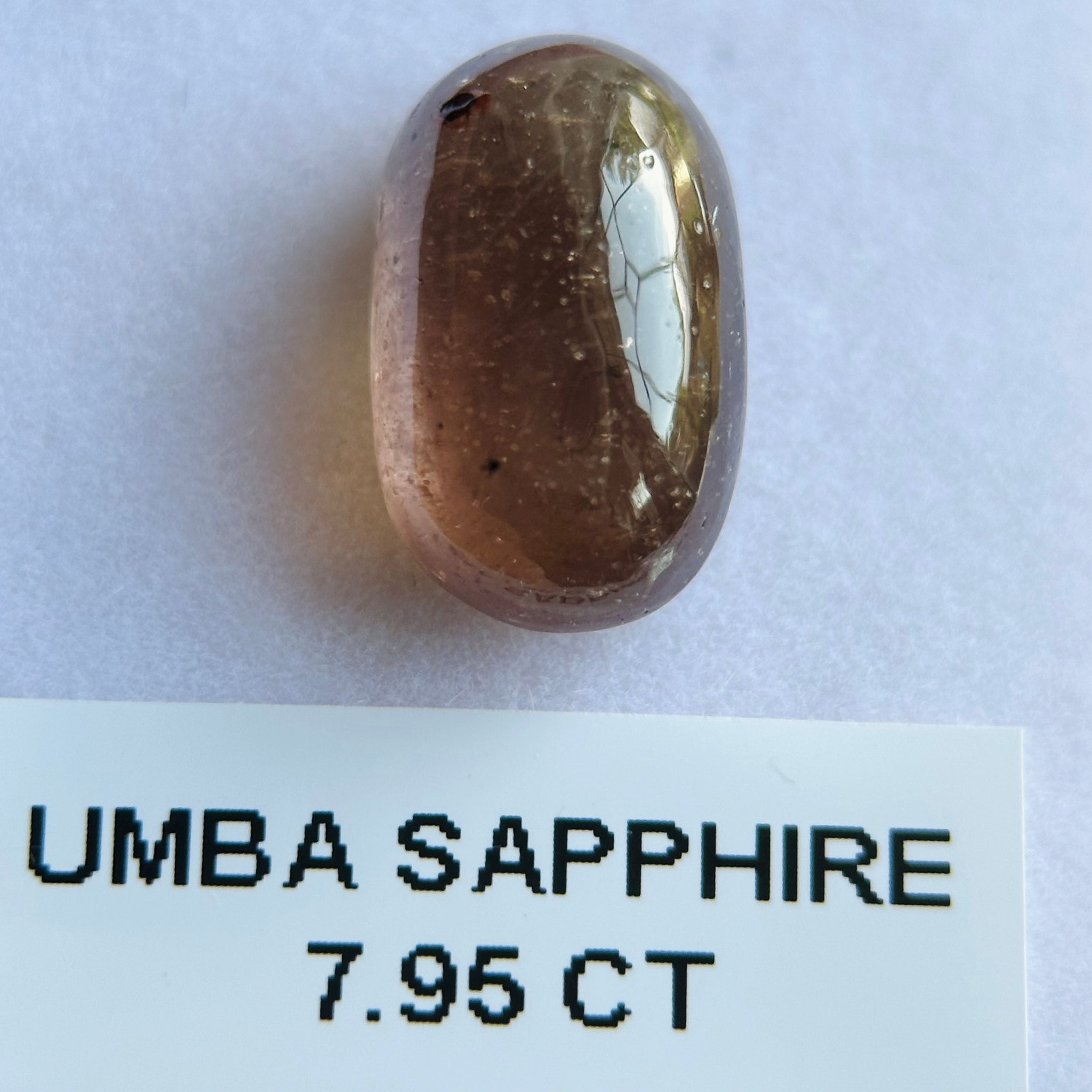 Umba Sapphire Cab, 7.95ct, Tanzania, Untreated Unheated. Colour changing - spotty, see pictures!