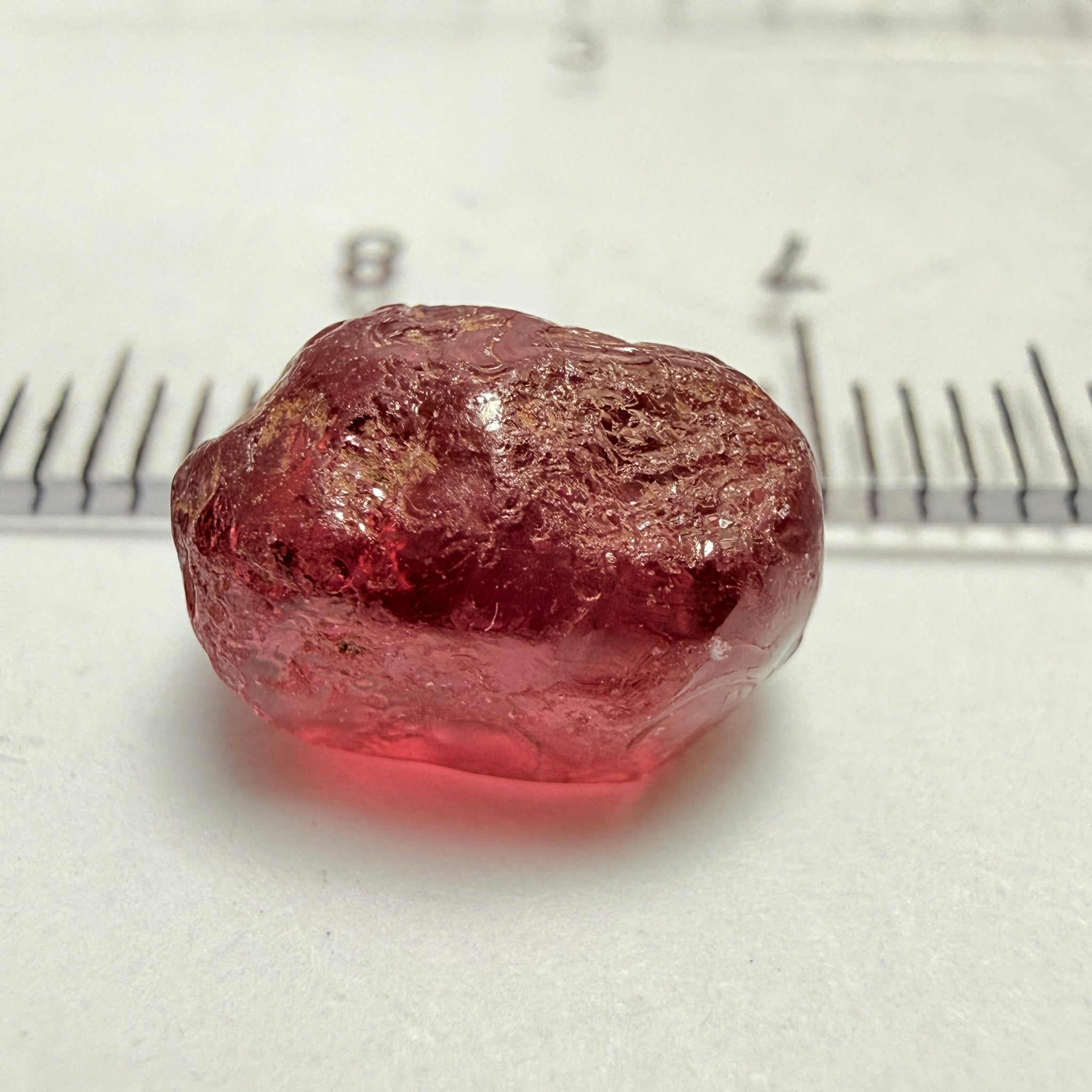 Rhodolite Garnet, 6.23ct, Umba, Tanzania, Untreated Untreated. Slight silky on one side, rest vs-vvs