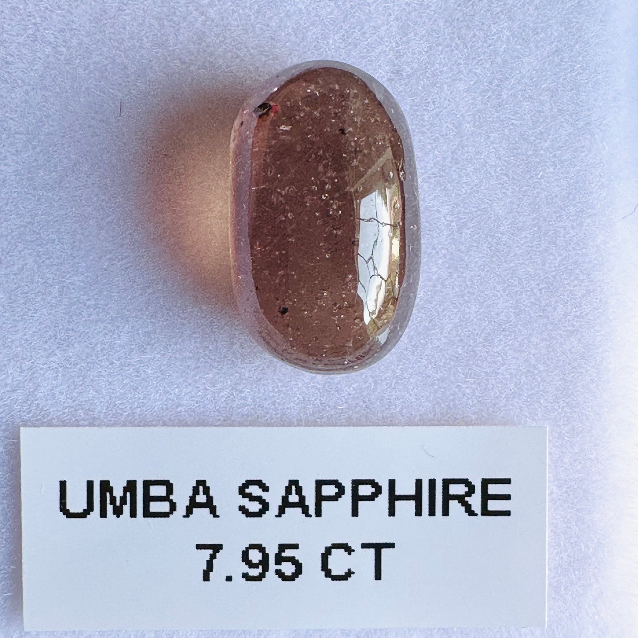 Umba Sapphire Cab, 7.95ct, Tanzania, Untreated Unheated. Colour changing - spotty, see pictures!