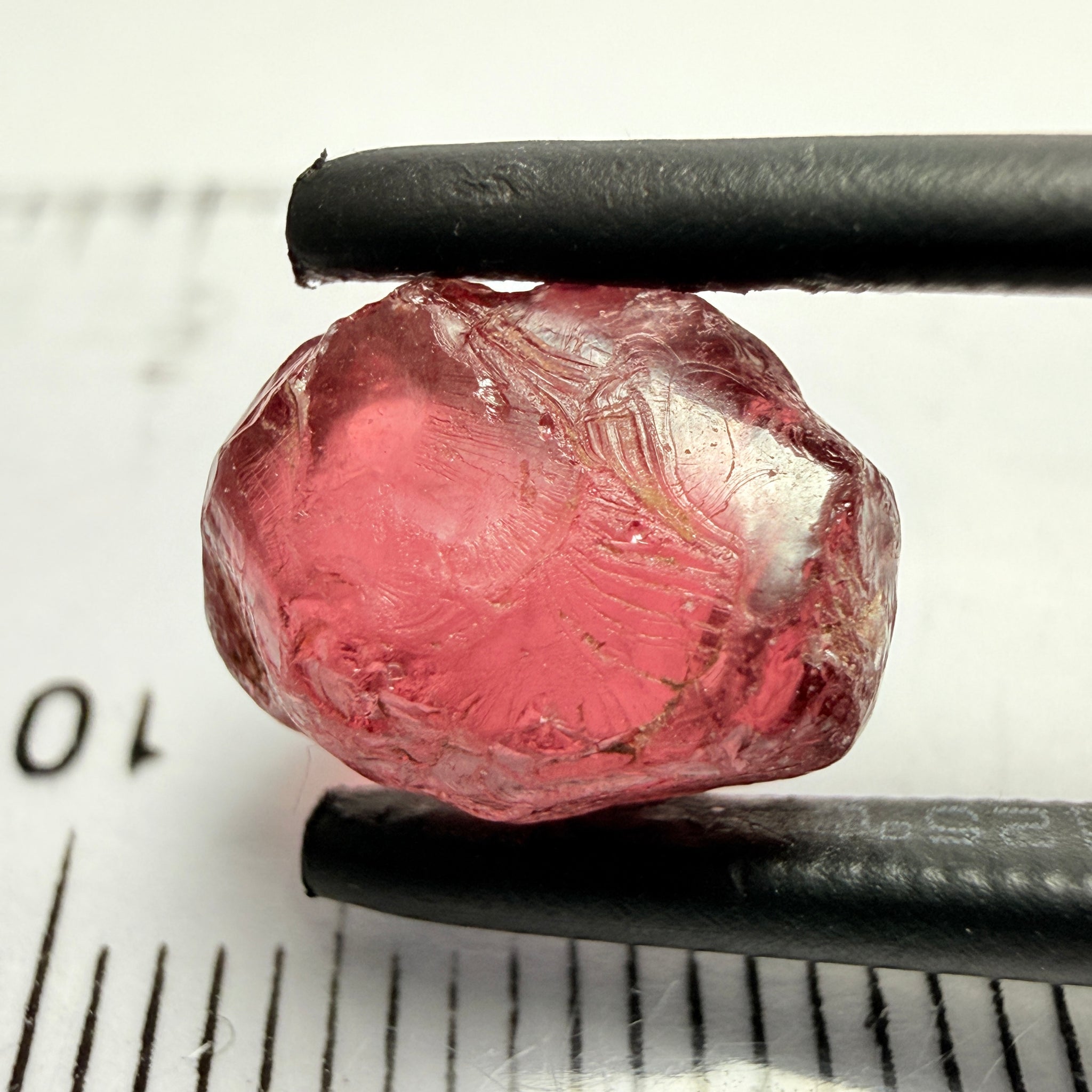 Rhodolite Garnet, 6.23ct, Umba, Tanzania, Untreated Untreated. Slight silky on one side, rest vs-vvs