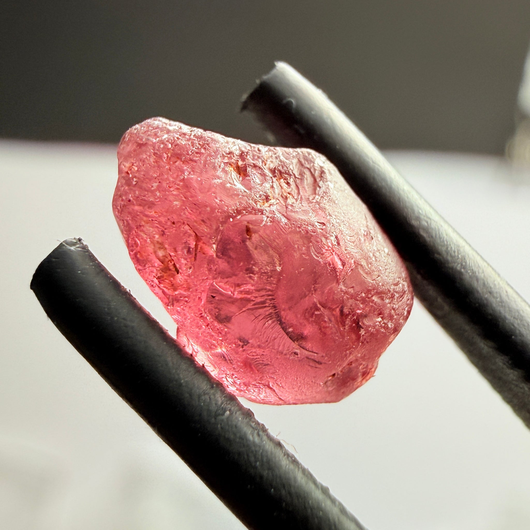Rhodolite Garnet, 3.51ct, Umba, Tanzania, Untreated Untreated. si