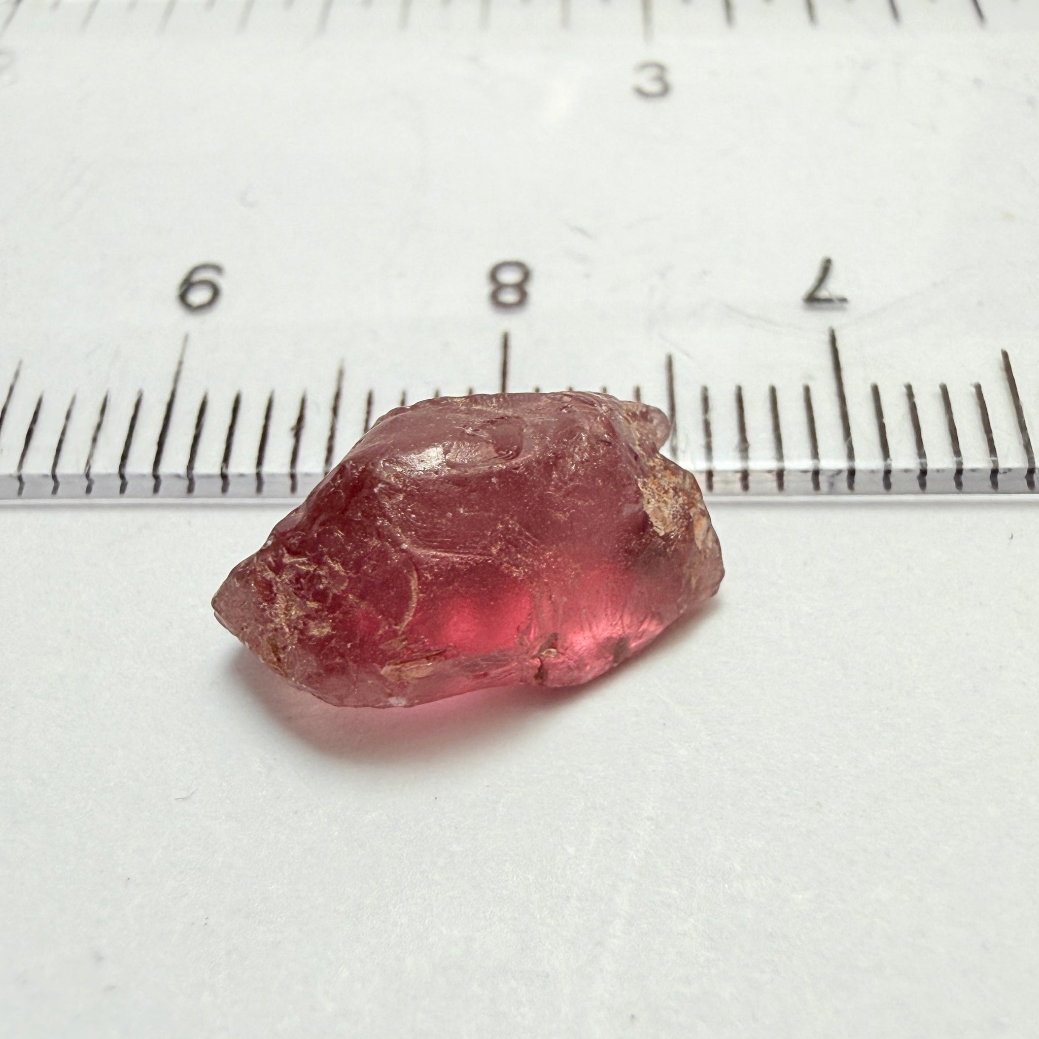 Rhodolite Garnet, 5.50ct, Umba, Tanzania, Untreated Untreated. vs