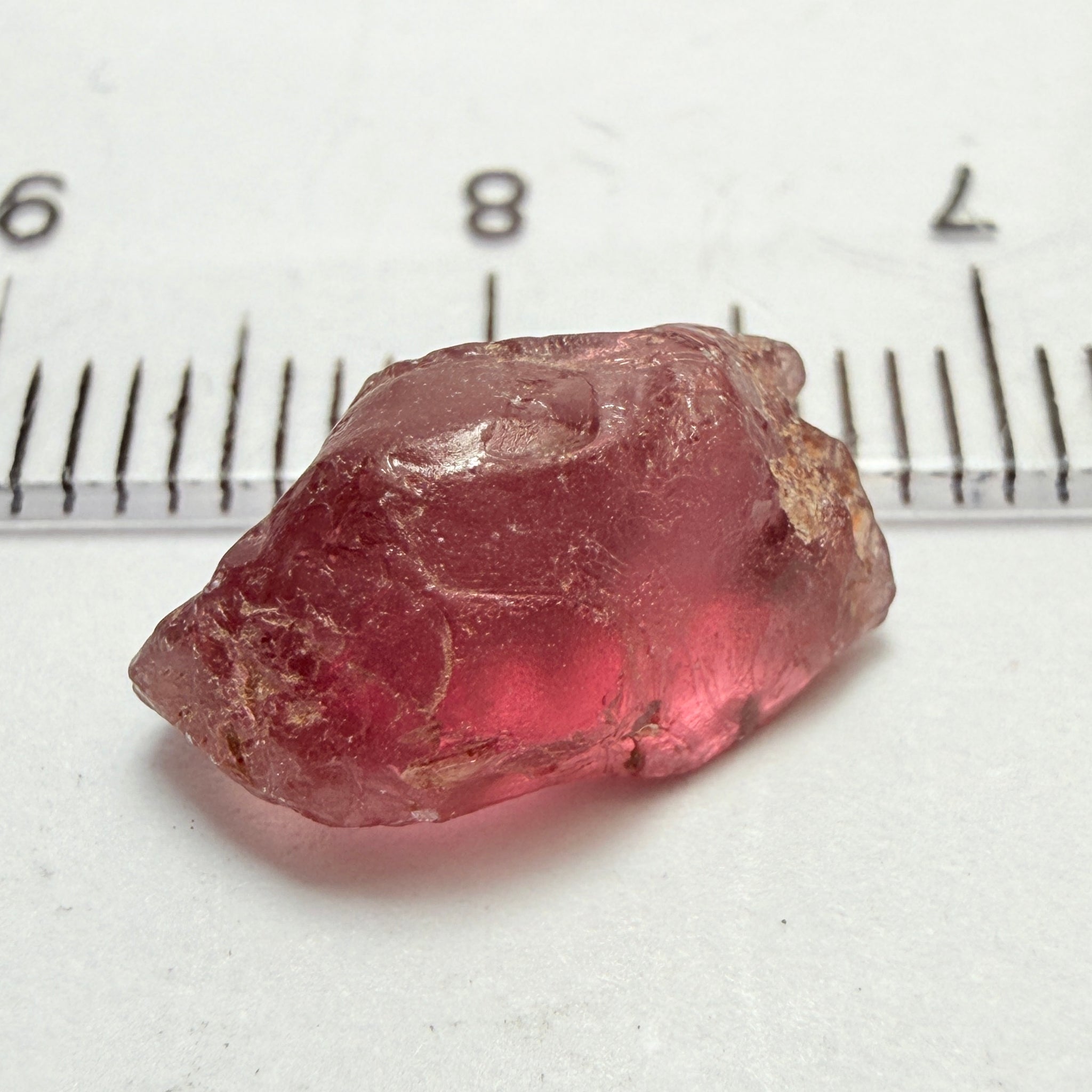 Rhodolite Garnet, 5.50ct, Umba, Tanzania, Untreated Untreated. vs