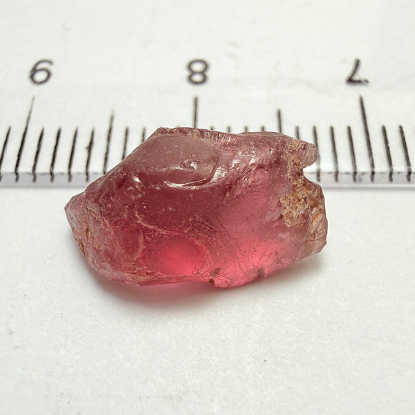 Rhodolite Garnet, 5.50ct, Umba, Tanzania, Untreated Untreated. vs