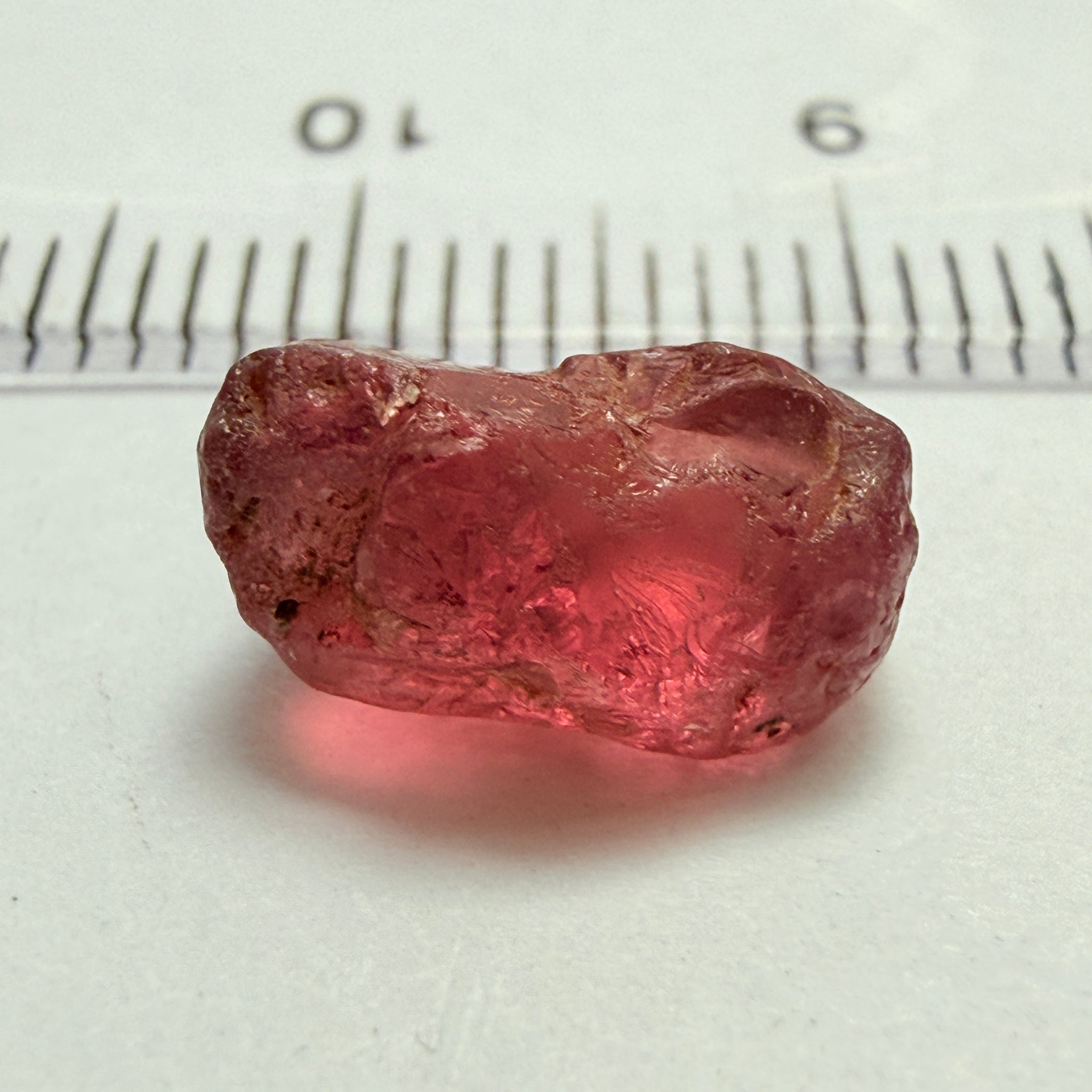 Rhodolite Garnet, 4.46ct, Umba, Tanzania, Untreated Untreated. Si