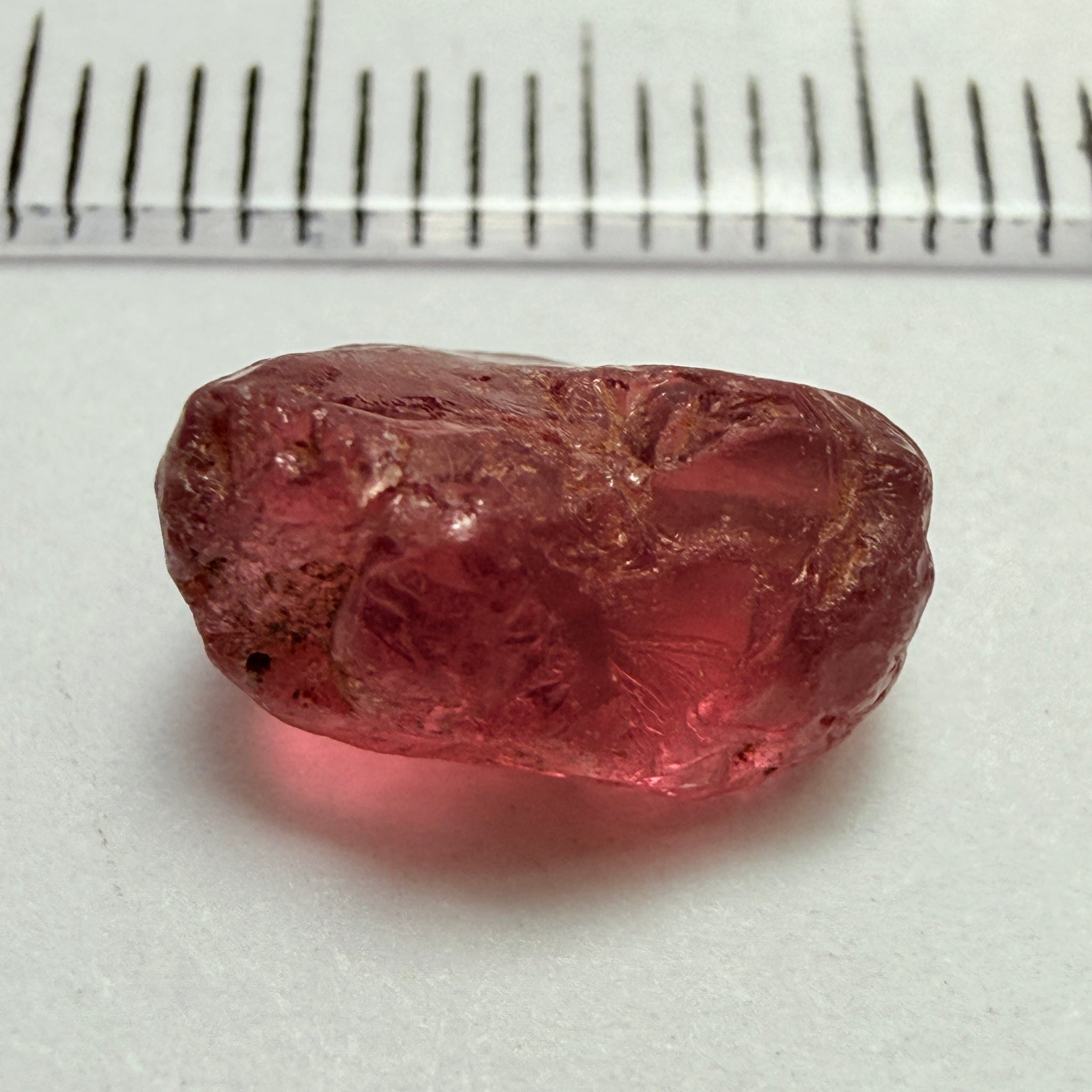 Rhodolite Garnet, 4.46ct, Umba, Tanzania, Untreated Untreated. Si
