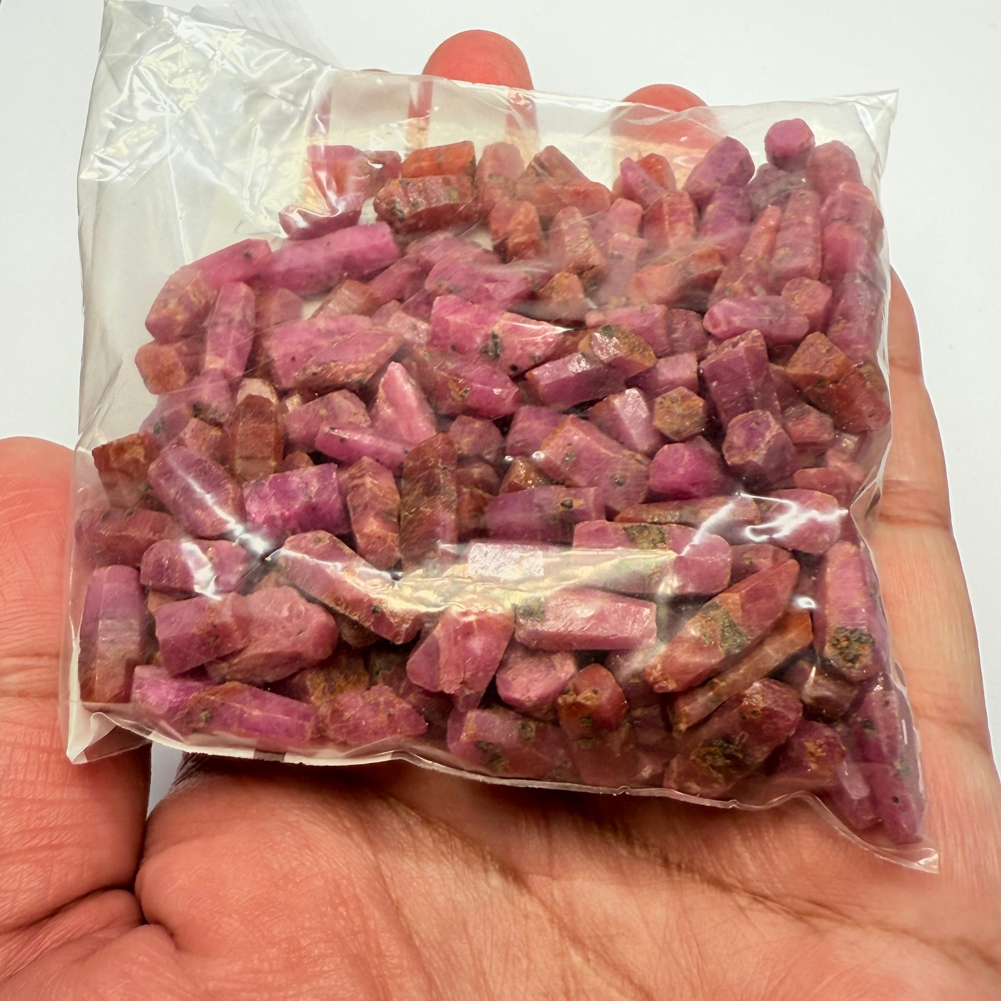 Sapphire Crystal Wholesale Lot Deal, small sizes 202.10gm, 209pcs in lot, average size is 0.96gm. Dodoma, Tanzania, Untreated Unheated. Priced at wholesale for people who want to resell