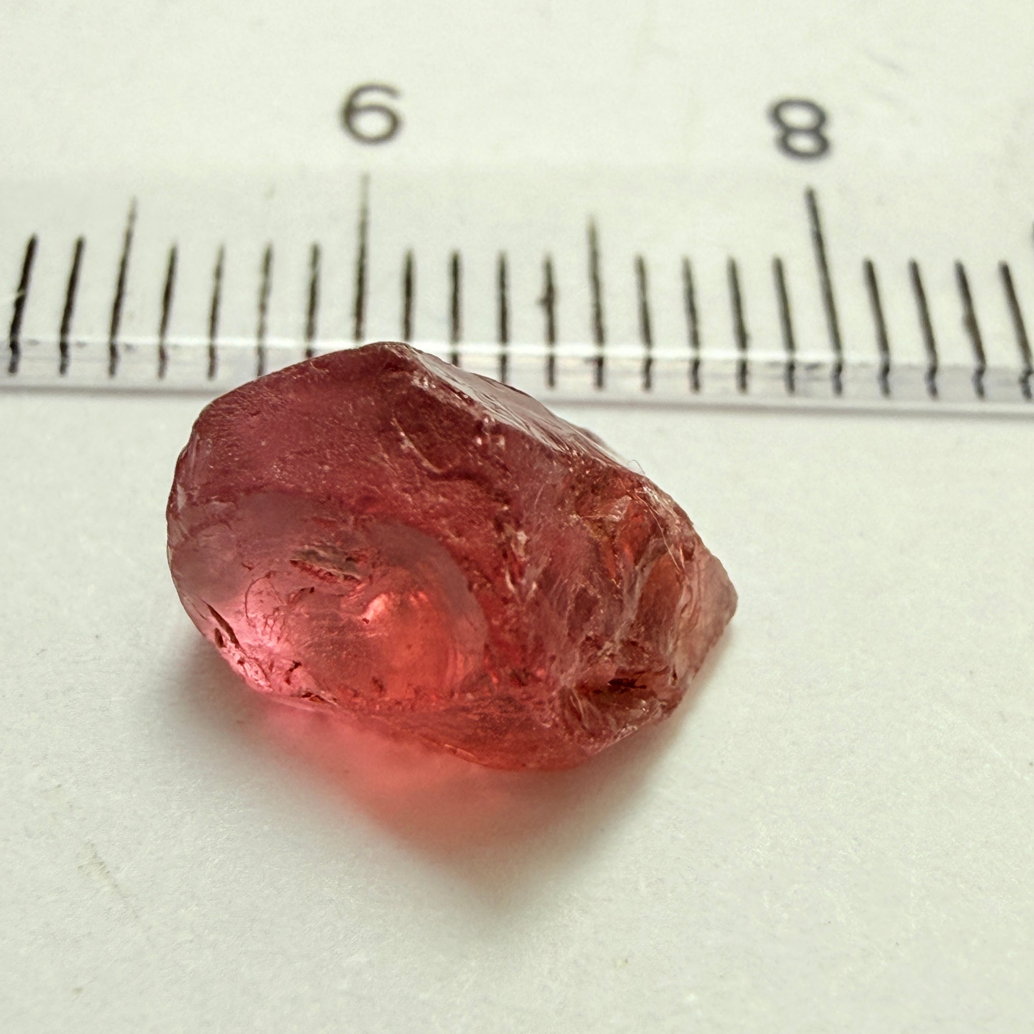 Rhodolite Garnet, 4.01ct, Umba, Tanzania, Untreated Untreated. Si