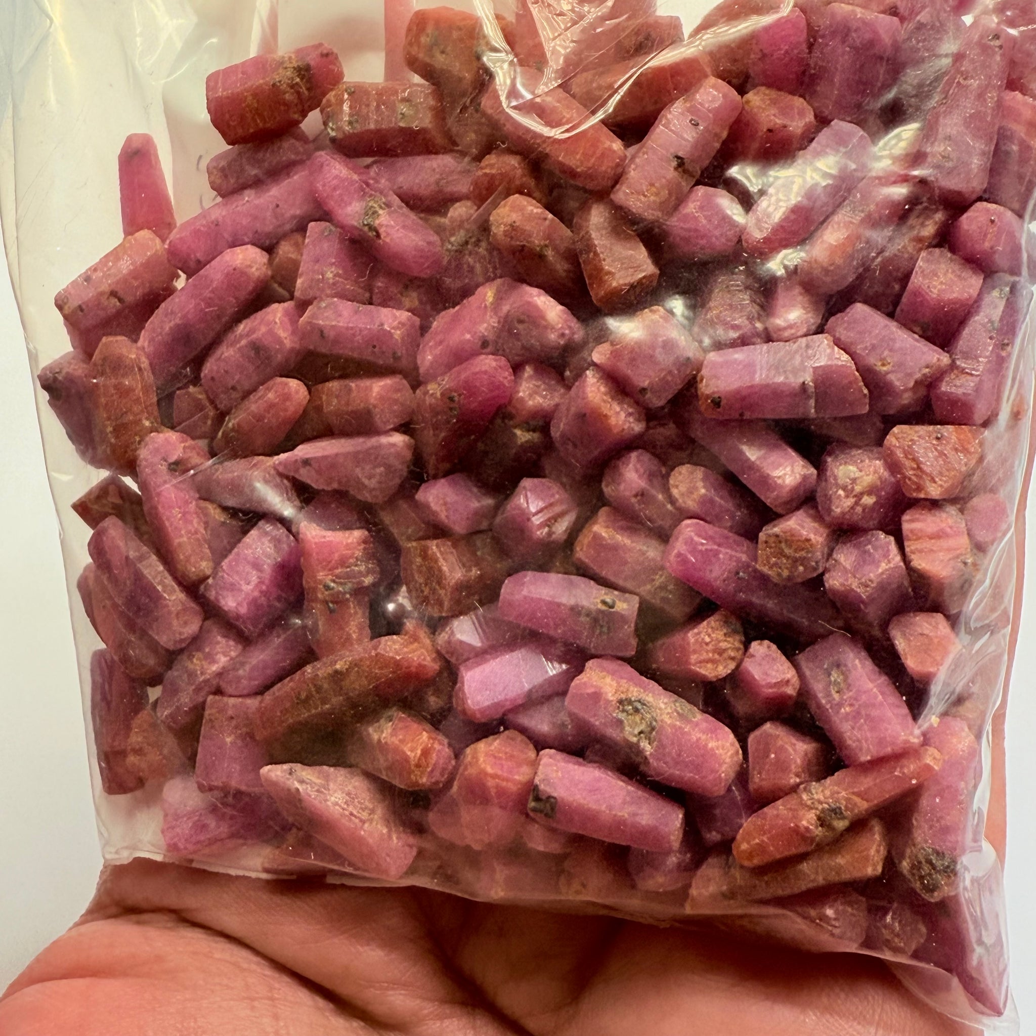 Sapphire Crystal Wholesale Lot Deal, small sizes 202.10gm, 209pcs in lot, average size is 0.96gm. Dodoma, Tanzania, Untreated Unheated. Priced at wholesale for people who want to resell
