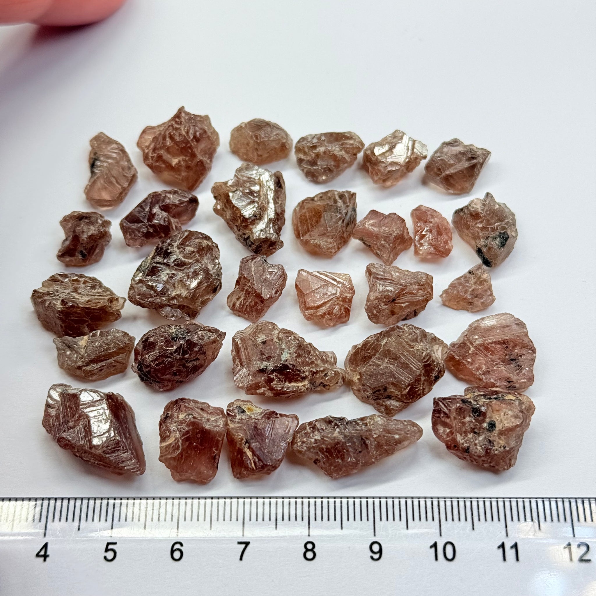 Colour Changing Sapphire Crystal Lot. 51.90gm / 259.50ct, Tanzania, Untreated Unheated, all pieces are crystallised on all sides! Super rare, new find