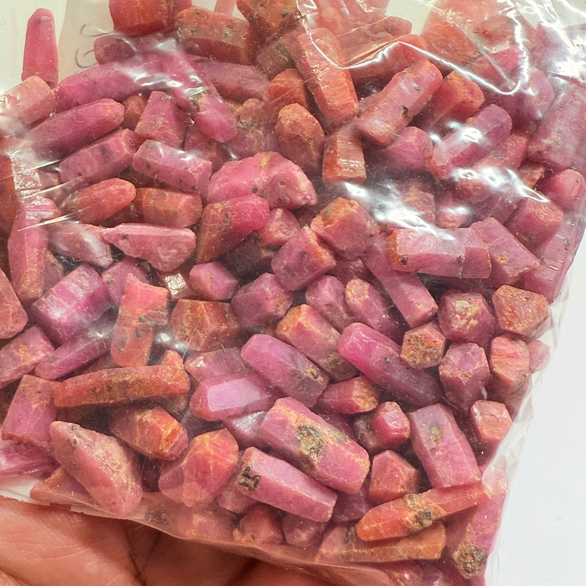 Sapphire Crystal Wholesale Lot Deal, small sizes 202.10gm, 209pcs in lot, average size is 0.96gm. Dodoma, Tanzania, Untreated Unheated. Priced at wholesale for people who want to resell