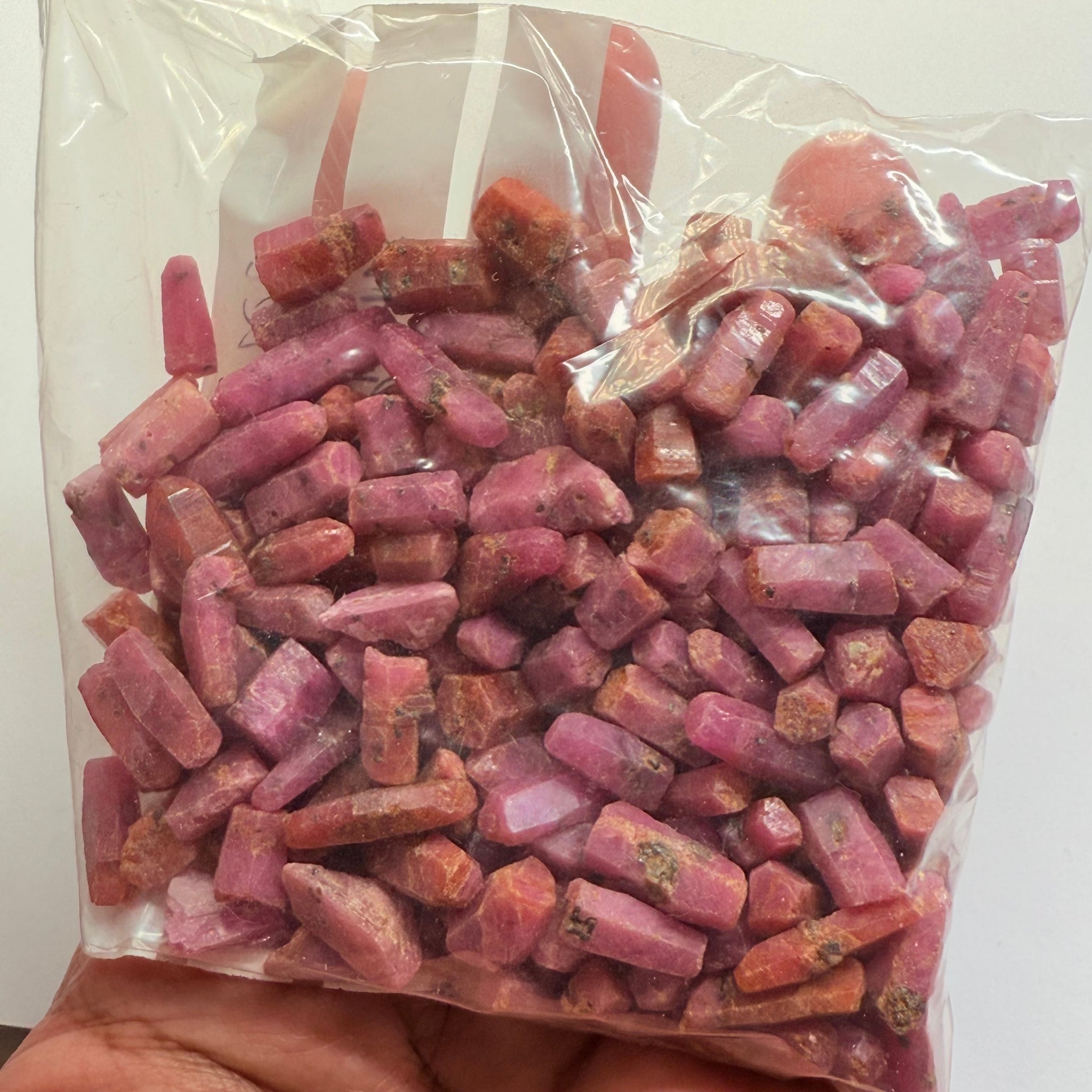 Sapphire Crystal Wholesale Lot Deal, small sizes 202.10gm, 209pcs in lot, average size is 0.96gm. Dodoma, Tanzania, Untreated Unheated. Priced at wholesale for people who want to resell
