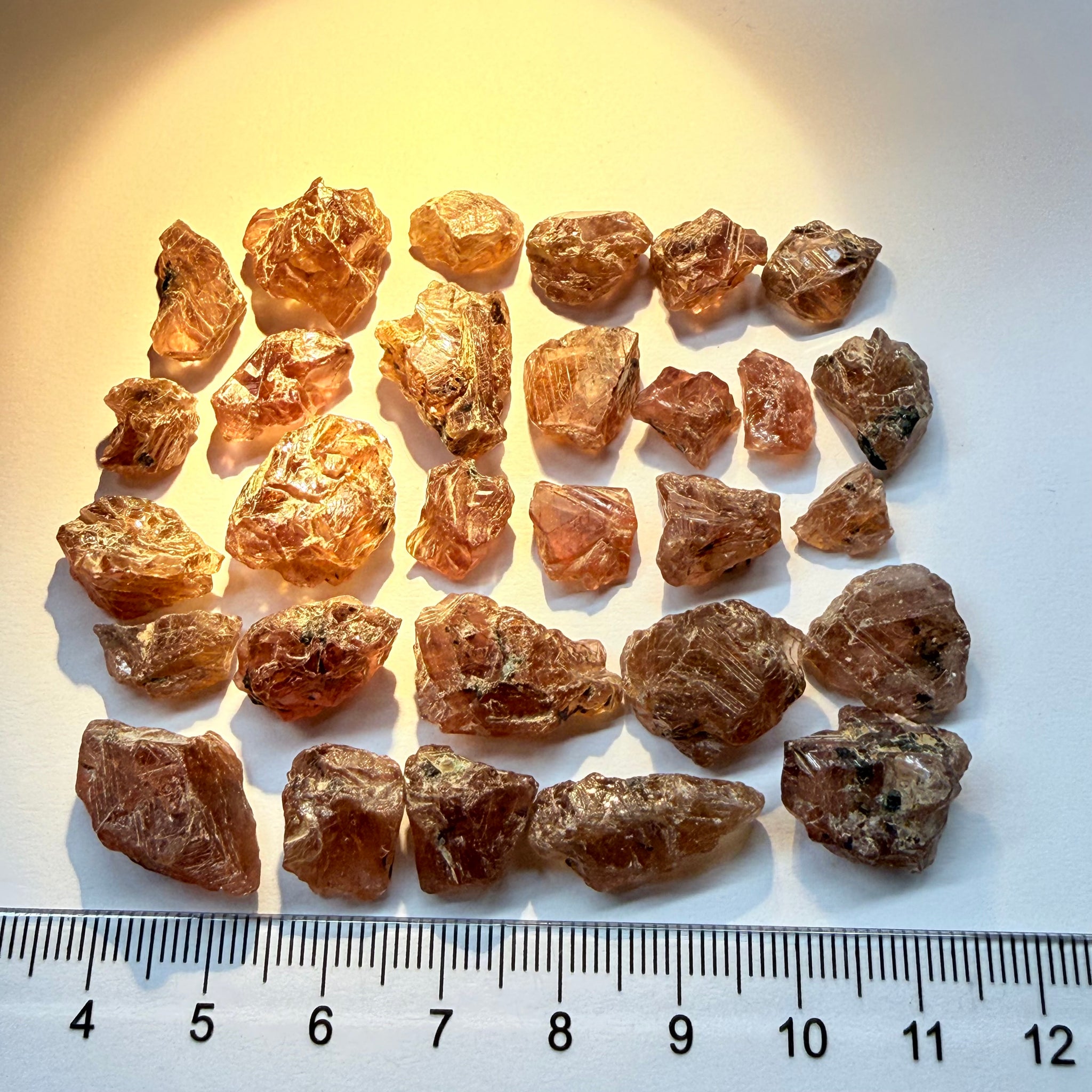 Colour Changing Sapphire Crystal Lot. 51.90gm / 259.50ct, Tanzania, Untreated Unheated, all pieces are crystallised on all sides! Super rare, new find