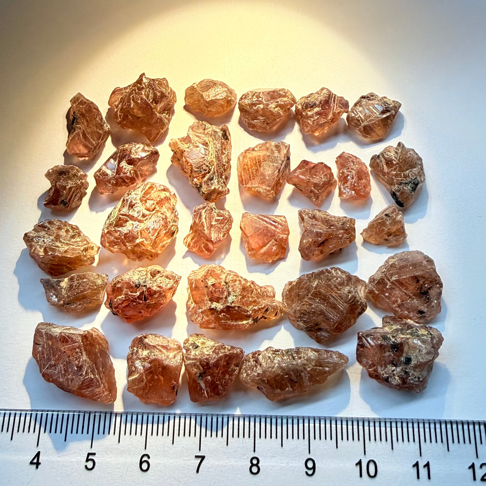 Colour Changing Sapphire Crystal Lot. 51.90gm / 259.50ct, Tanzania, Untreated Unheated, all pieces are crystallised on all sides! Super rare, new find