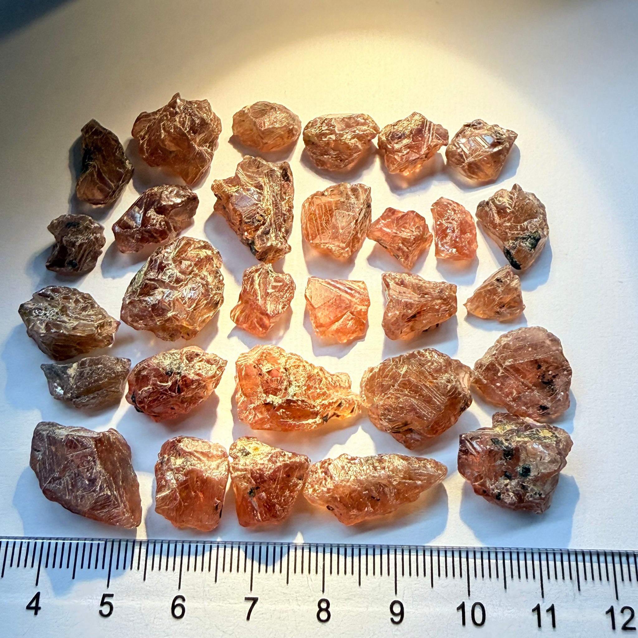 Colour Changing Sapphire Crystal Lot. 51.90gm / 259.50ct, Tanzania, Untreated Unheated, all pieces are crystallised on all sides! Super rare, new find