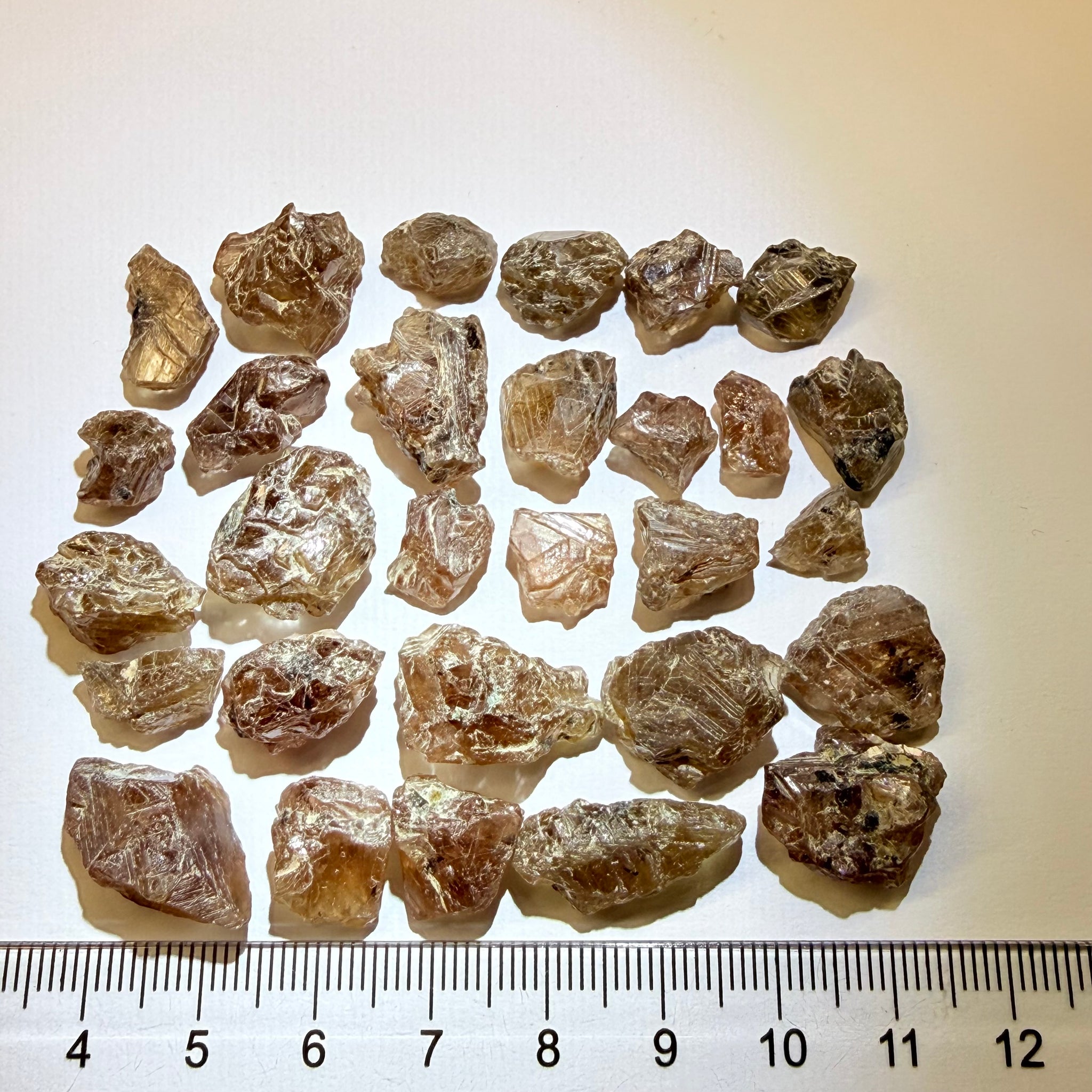Colour Changing Sapphire Crystal Lot. 51.90gm / 259.50ct, Tanzania, Untreated Unheated, all pieces are crystallised on all sides! Super rare, new find