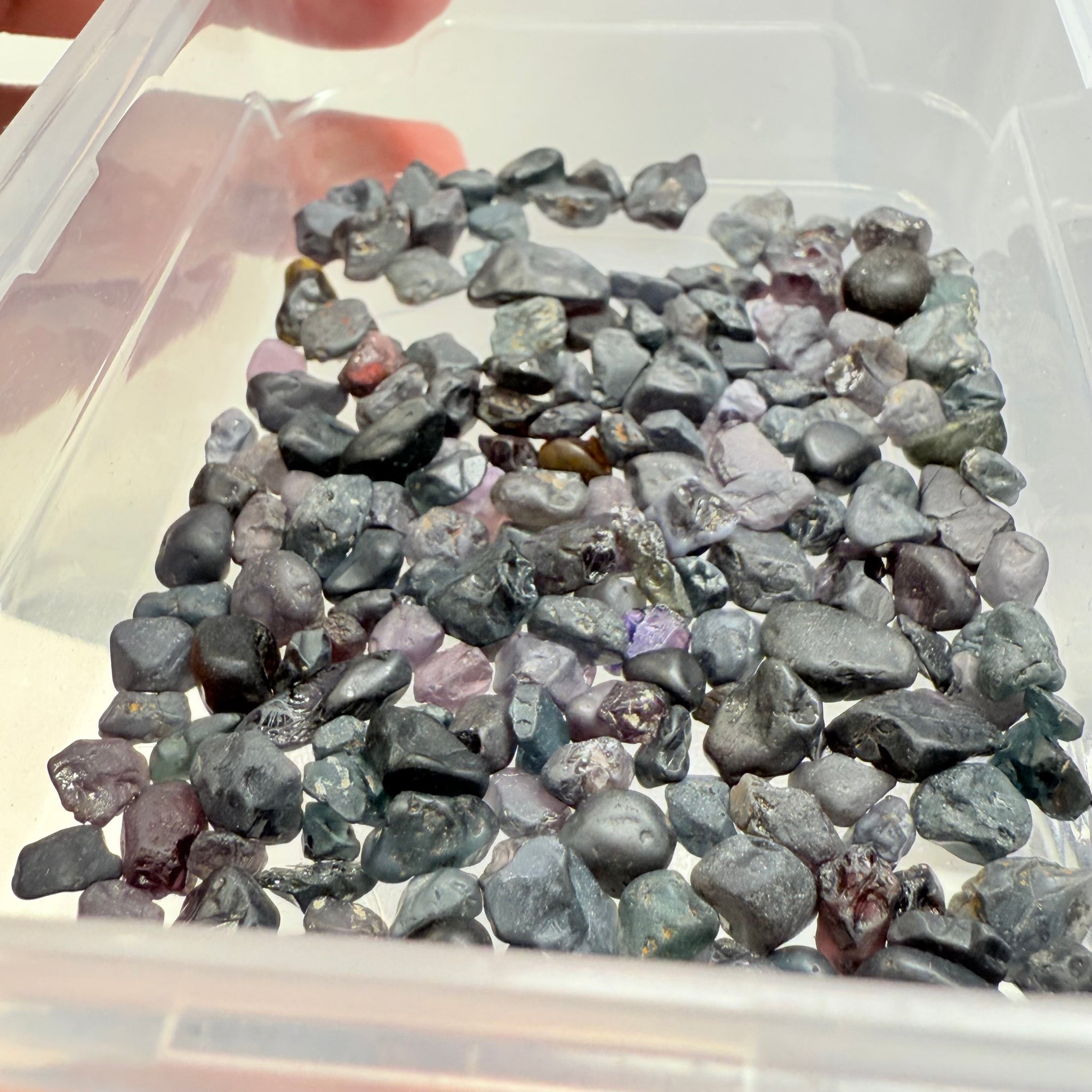 Very Dark Mozambique Spinel Lot, 57.40gm / 287ct, Mozambique, Untreated Unheated, very very dark, see all photos and vids. See pictures in hand to get exactly how dark the colour is