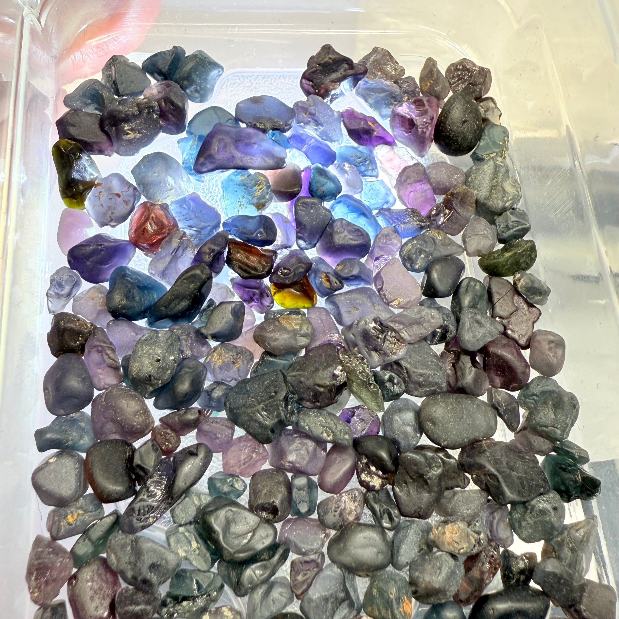 Very Dark Mozambique Spinel Lot, 57.40gm / 287ct, Mozambique, Untreated Unheated, very very dark, see all photos and vids. See pictures in hand to get exactly how dark the colour is