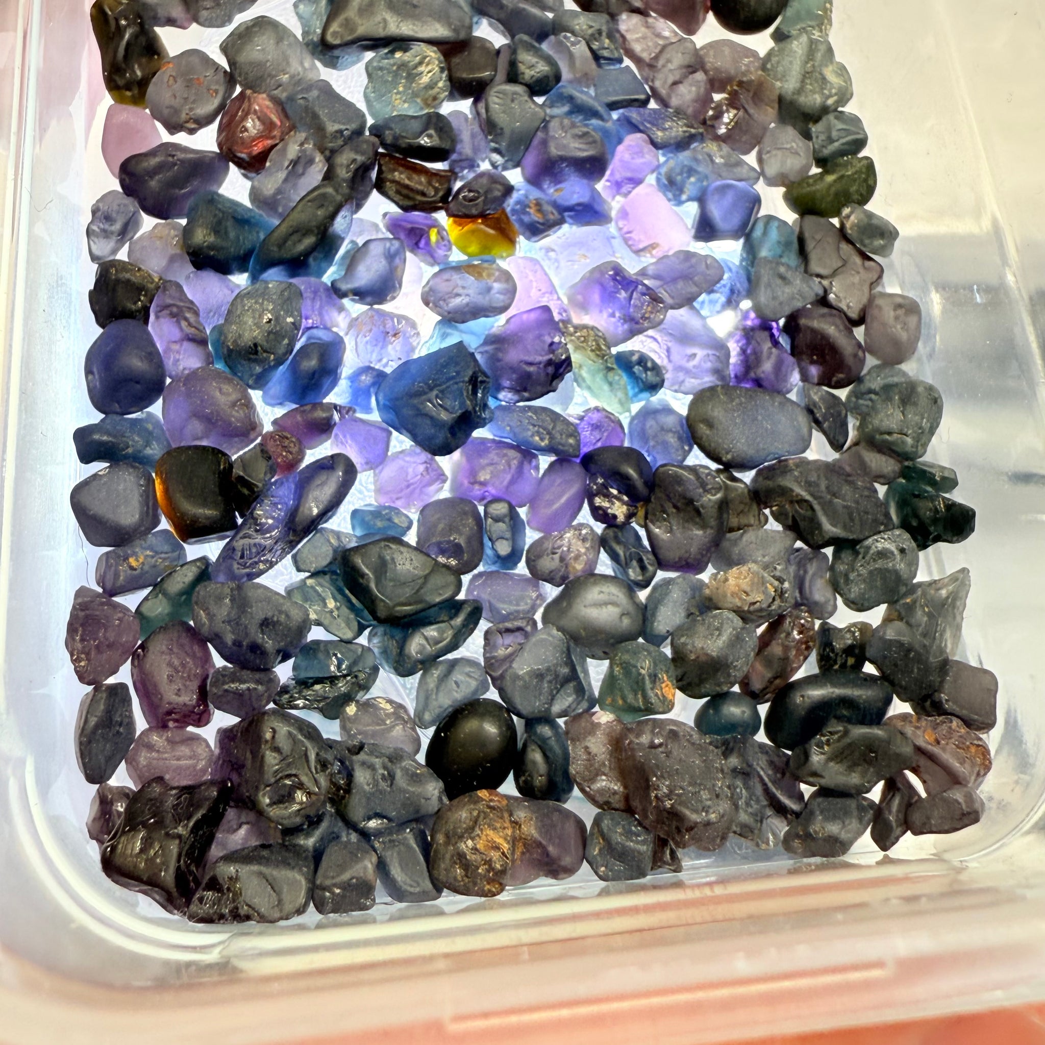 Very Dark Mozambique Spinel Lot, 57.40gm / 287ct, Mozambique, Untreated Unheated, very very dark, see all photos and vids. See pictures in hand to get exactly how dark the colour is