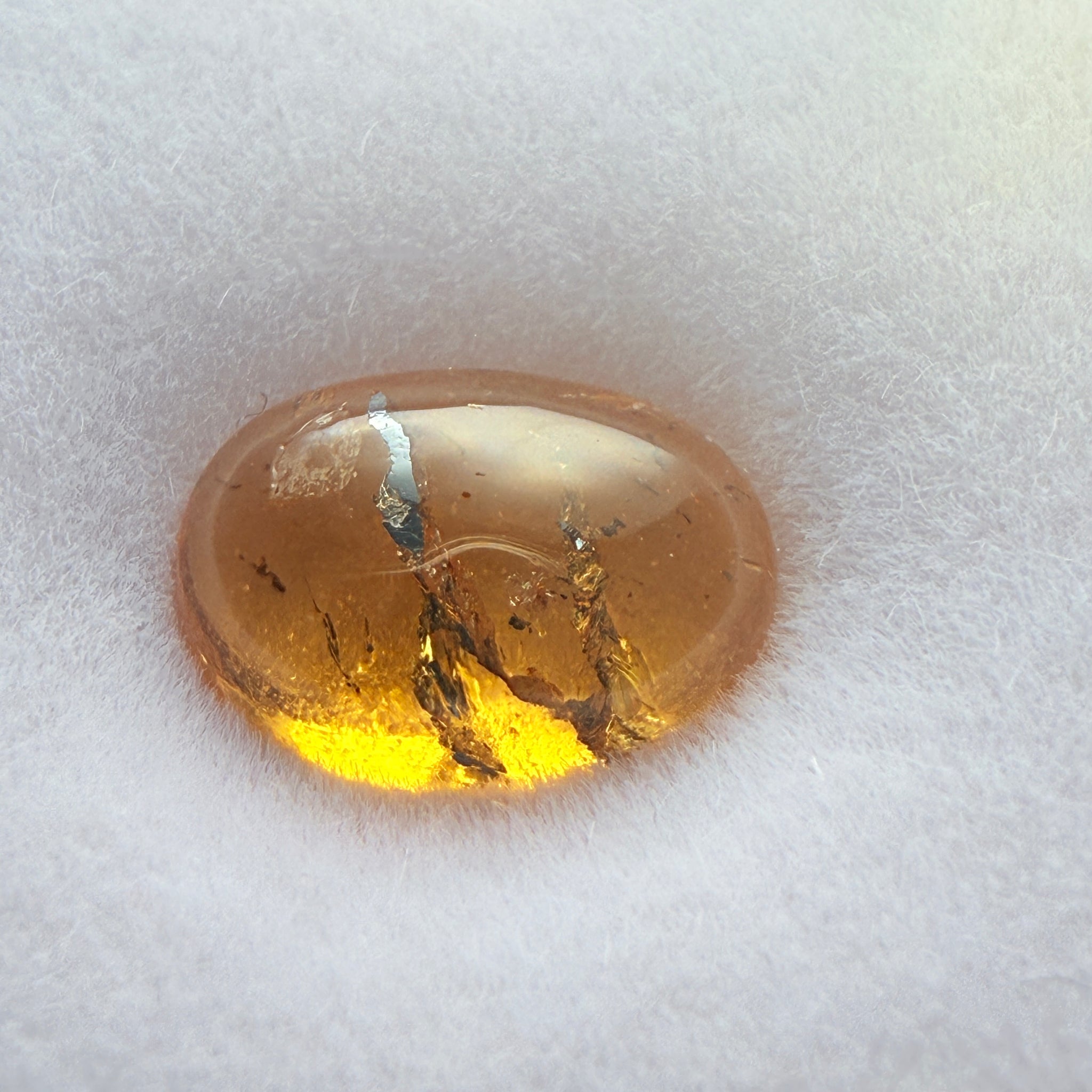 Mandarin Spessartite Cabochon, 1.89ct, Loliondo, Tanzania, Untreated Unheated, very interesting inclusions