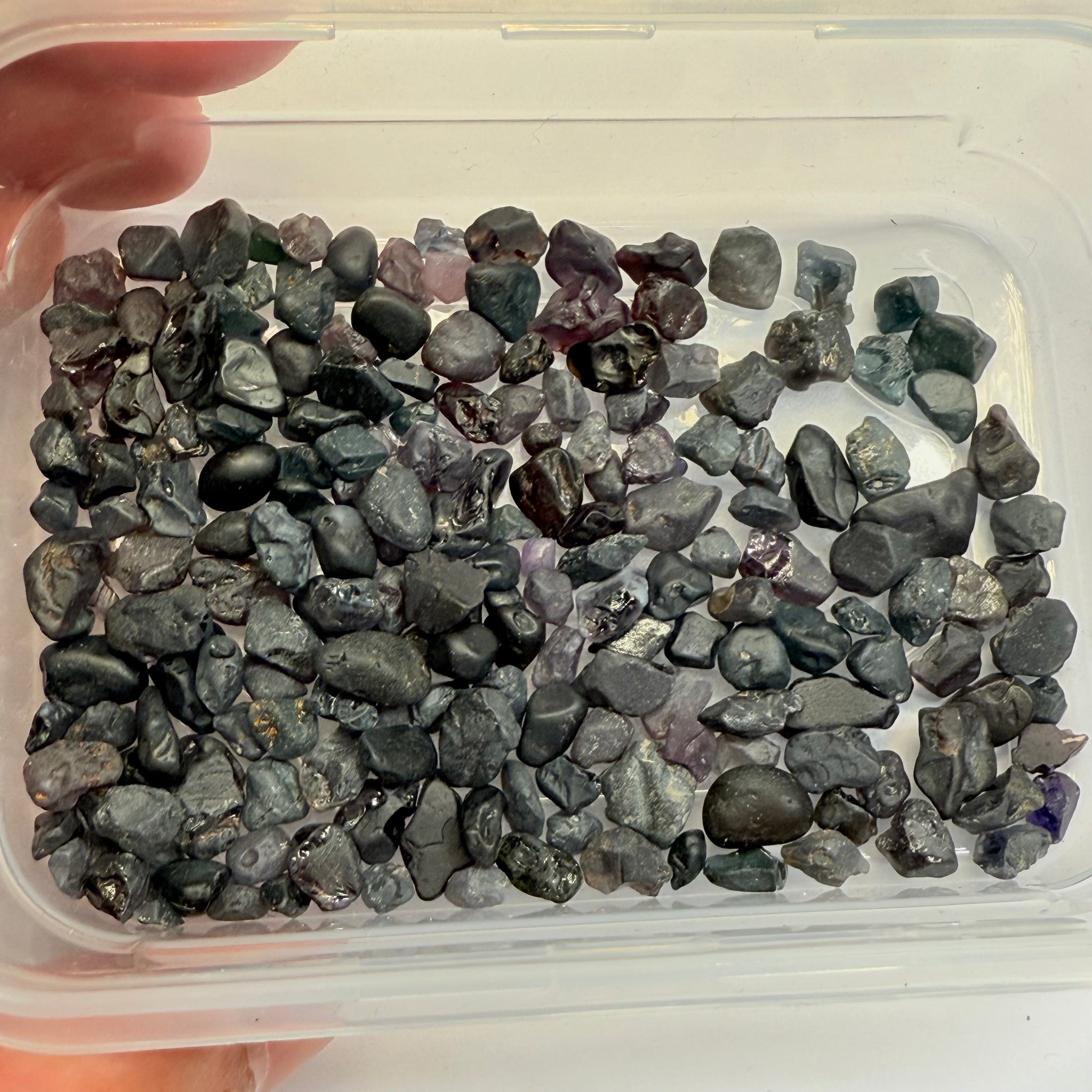 Very Dark Mozambique Spinel Lot, 57.40gm / 287ct, Mozambique, Untreated Unheated, very very dark, see all photos and vids. See pictures in hand to get exactly how dark the colour is