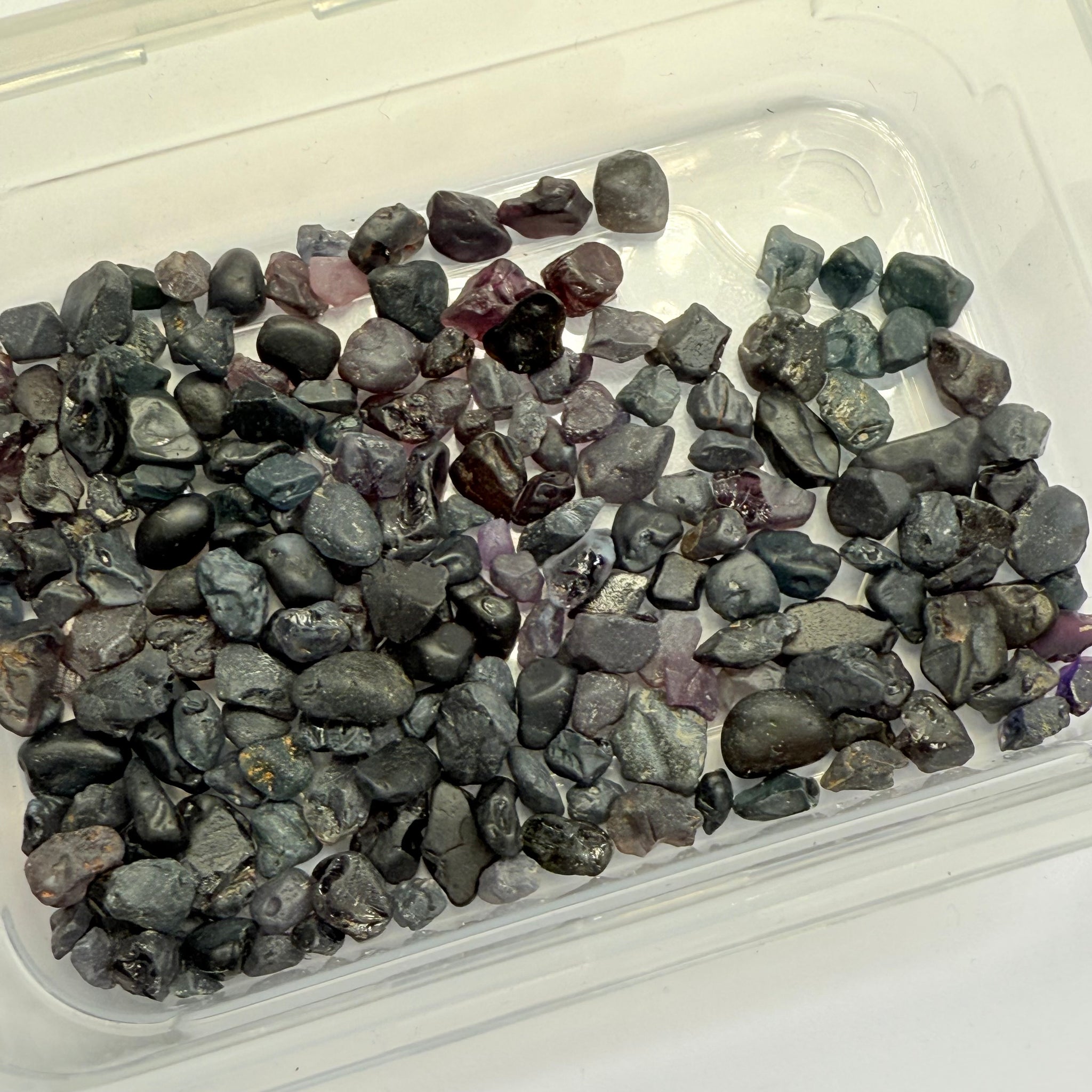 Very Dark Mozambique Spinel Lot, 57.40gm / 287ct, Mozambique, Untreated Unheated, very very dark, see all photos and vids. See pictures in hand to get exactly how dark the colour is