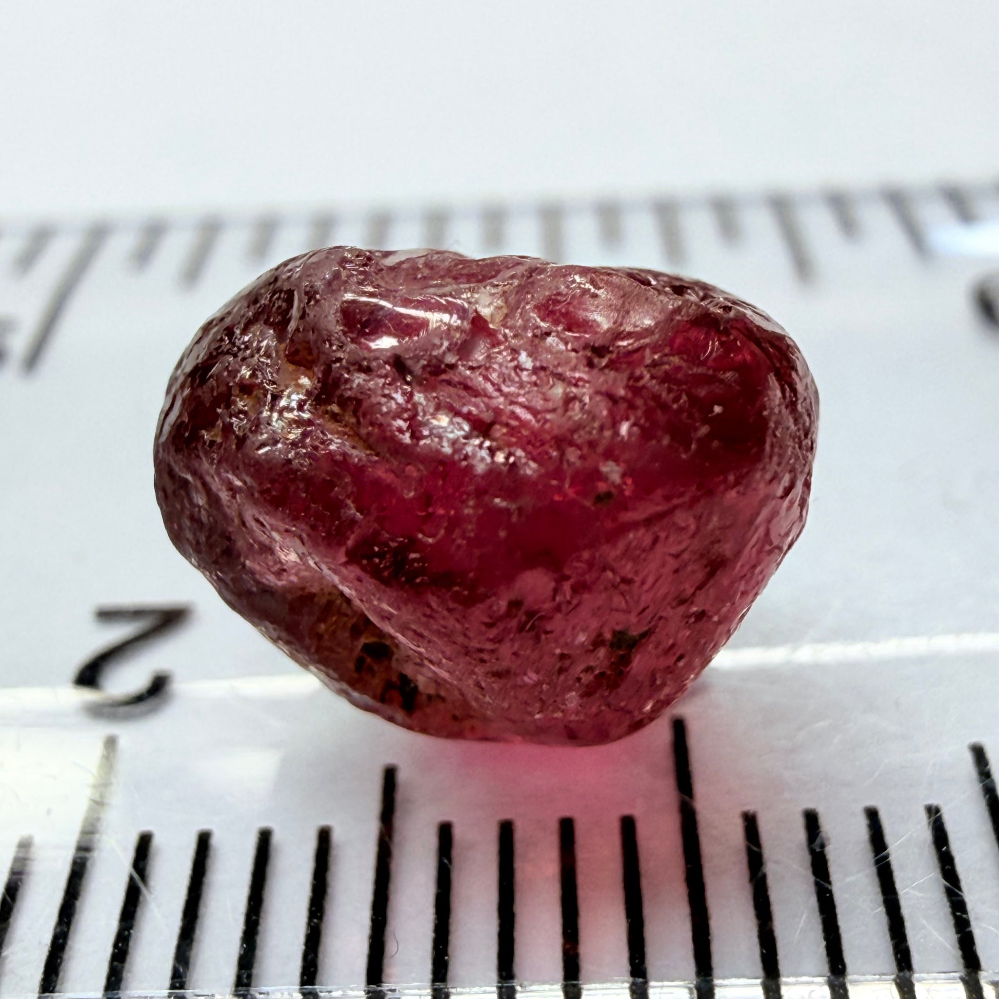 Umba Garnet, 8.00ct, Umba Valley, Tanzania, Untreated Unheated, vvs-if