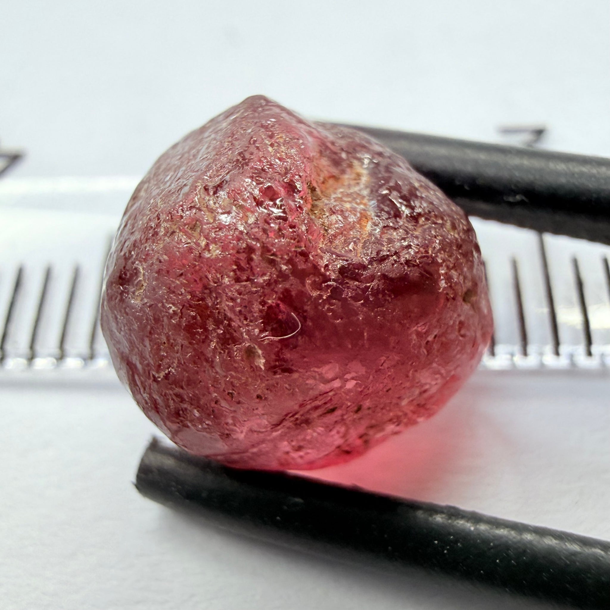 Umba Garnet, 8.00ct, Umba Valley, Tanzania, Untreated Unheated, vvs-if