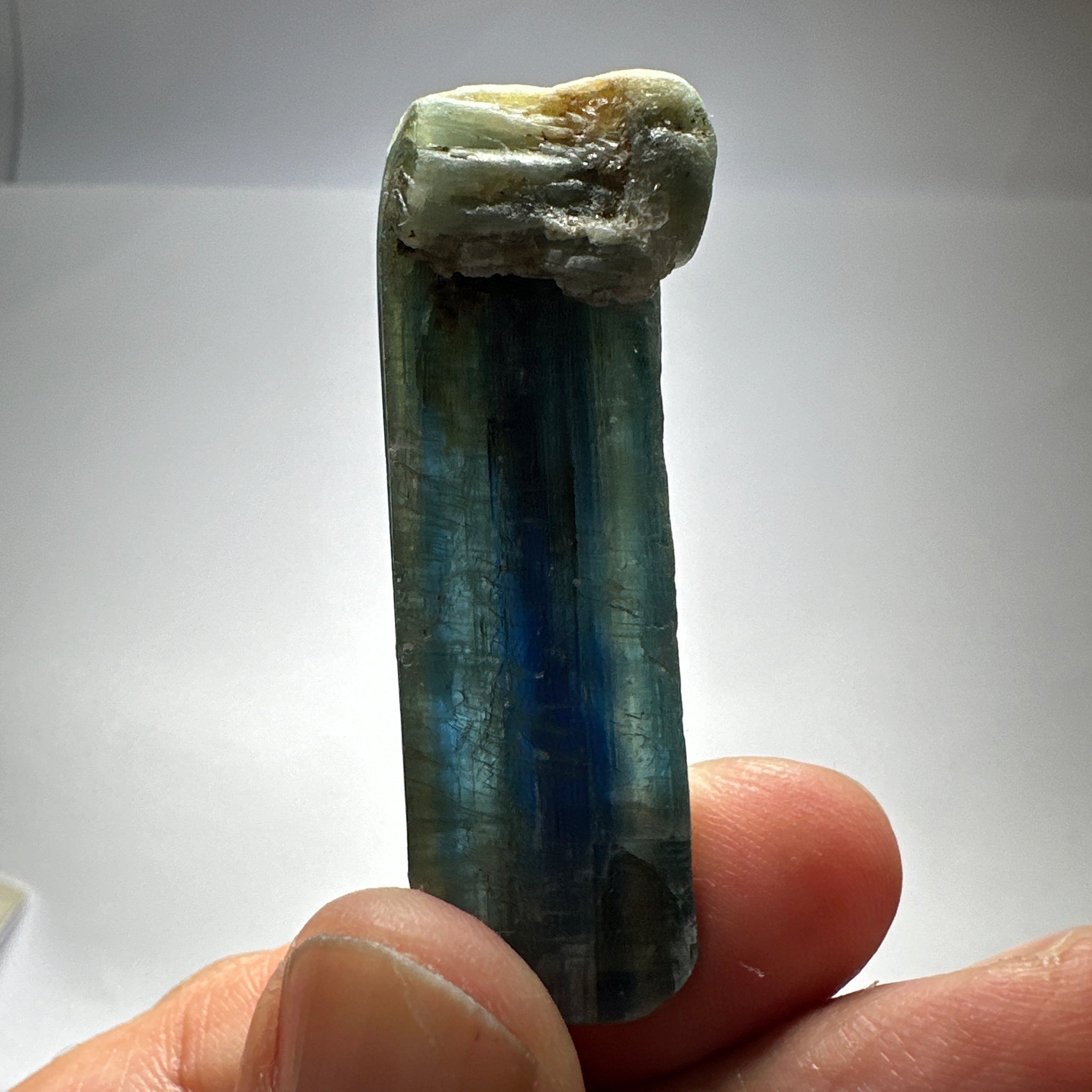 Blue Kyanite Crystal, 129.30ct, Kenya, Untreated Unheated, naturally curved