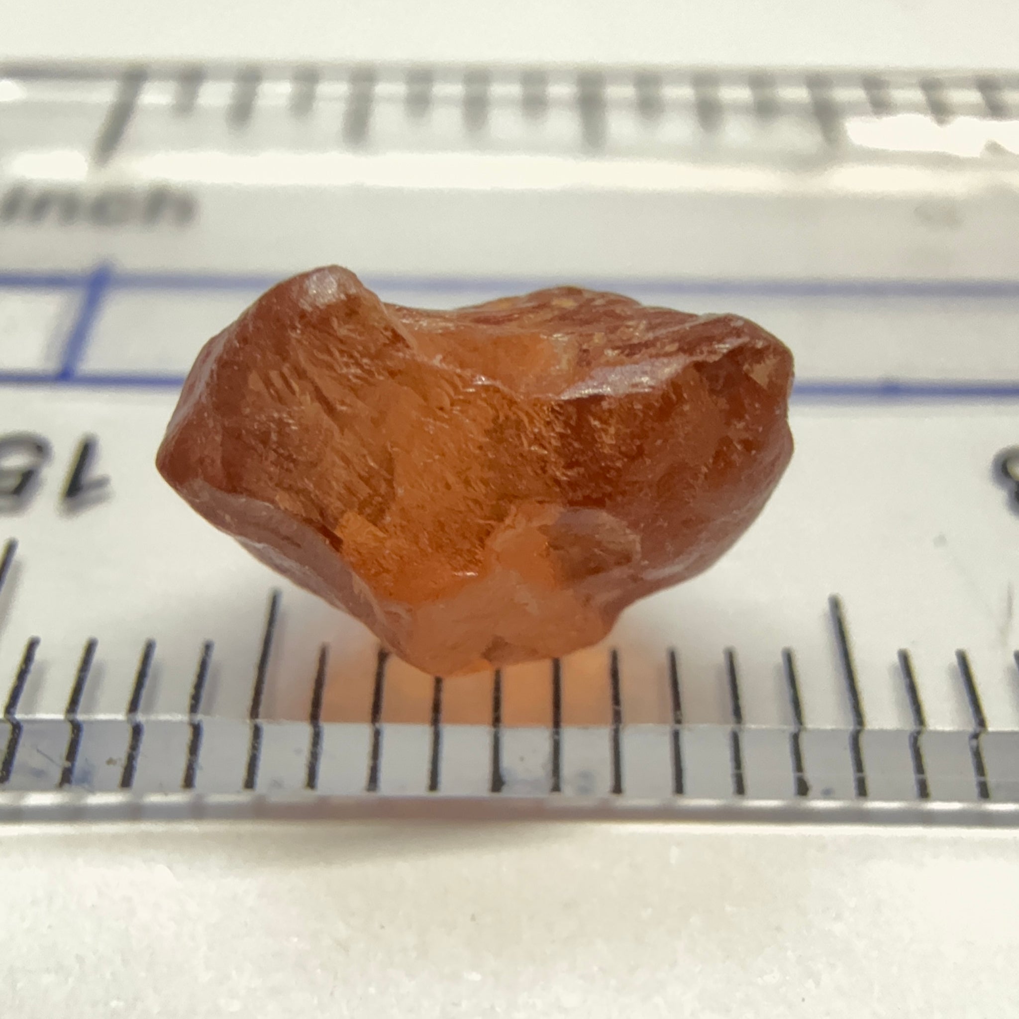 Malaya Garnet, 3.27ct, Tanzania, Untreated Unheated. VVS - IF