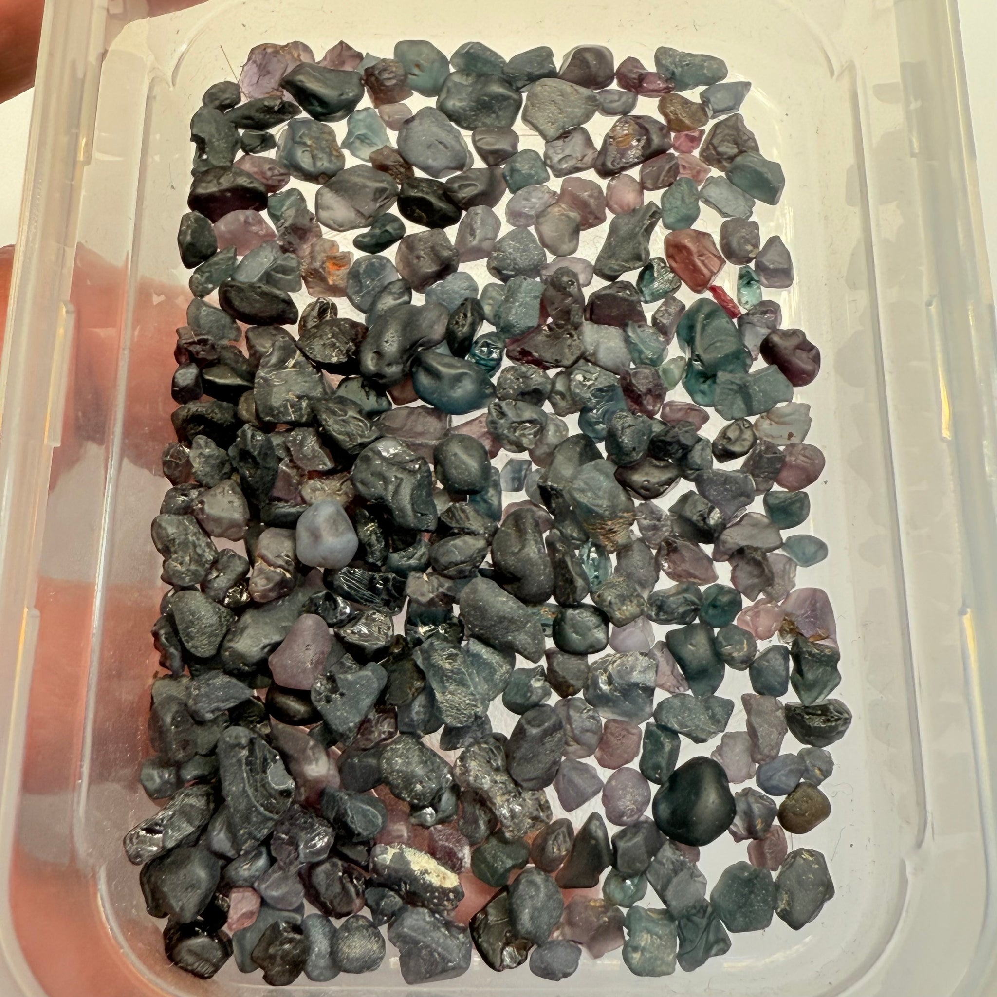 Very Dark Mozambique Spinel Lot, 55.30gm / 276.5ct, Mozambique, Untreated Unheated, very very dark, see all photos and vids.