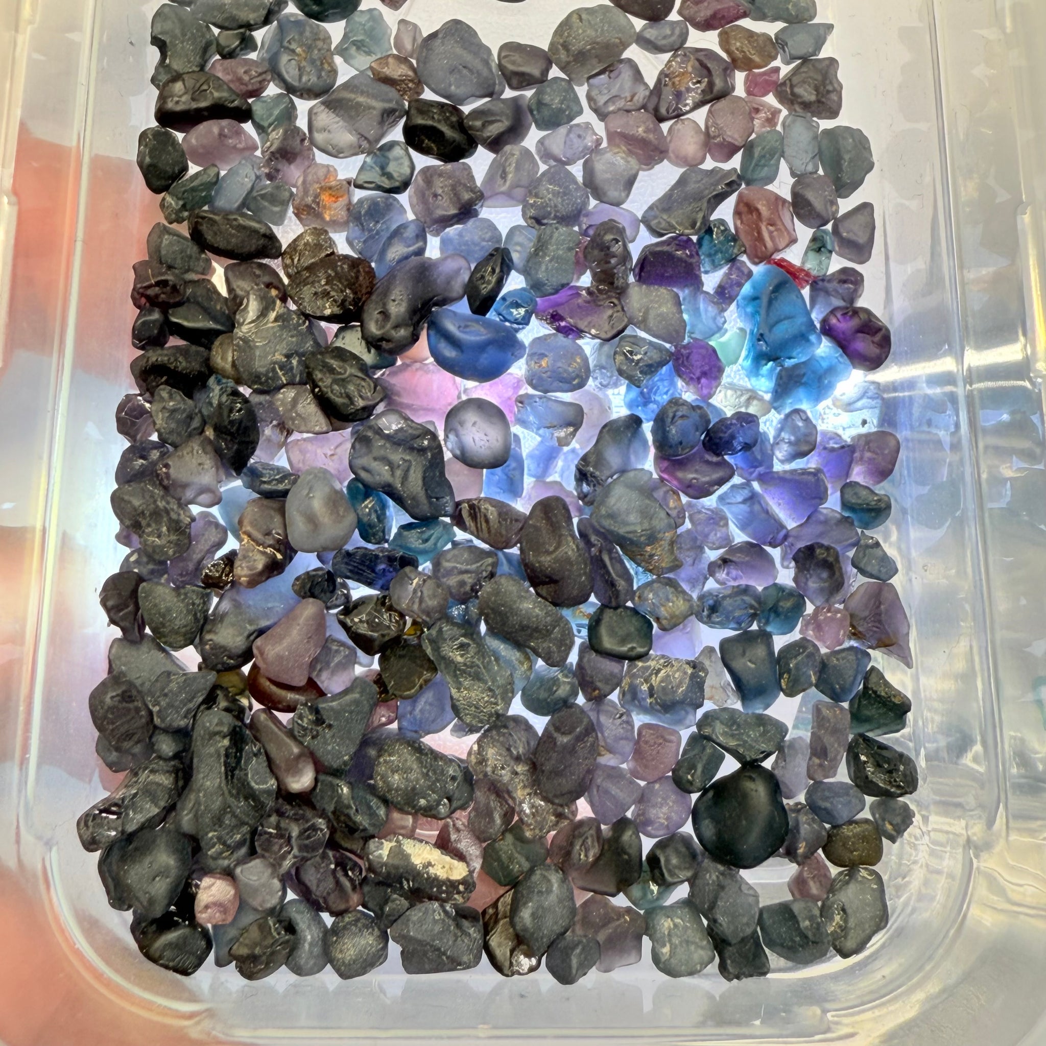 Very Dark Mozambique Spinel Lot, 55.30gm / 276.5ct, Mozambique, Untreated Unheated, very very dark, see all photos and vids.