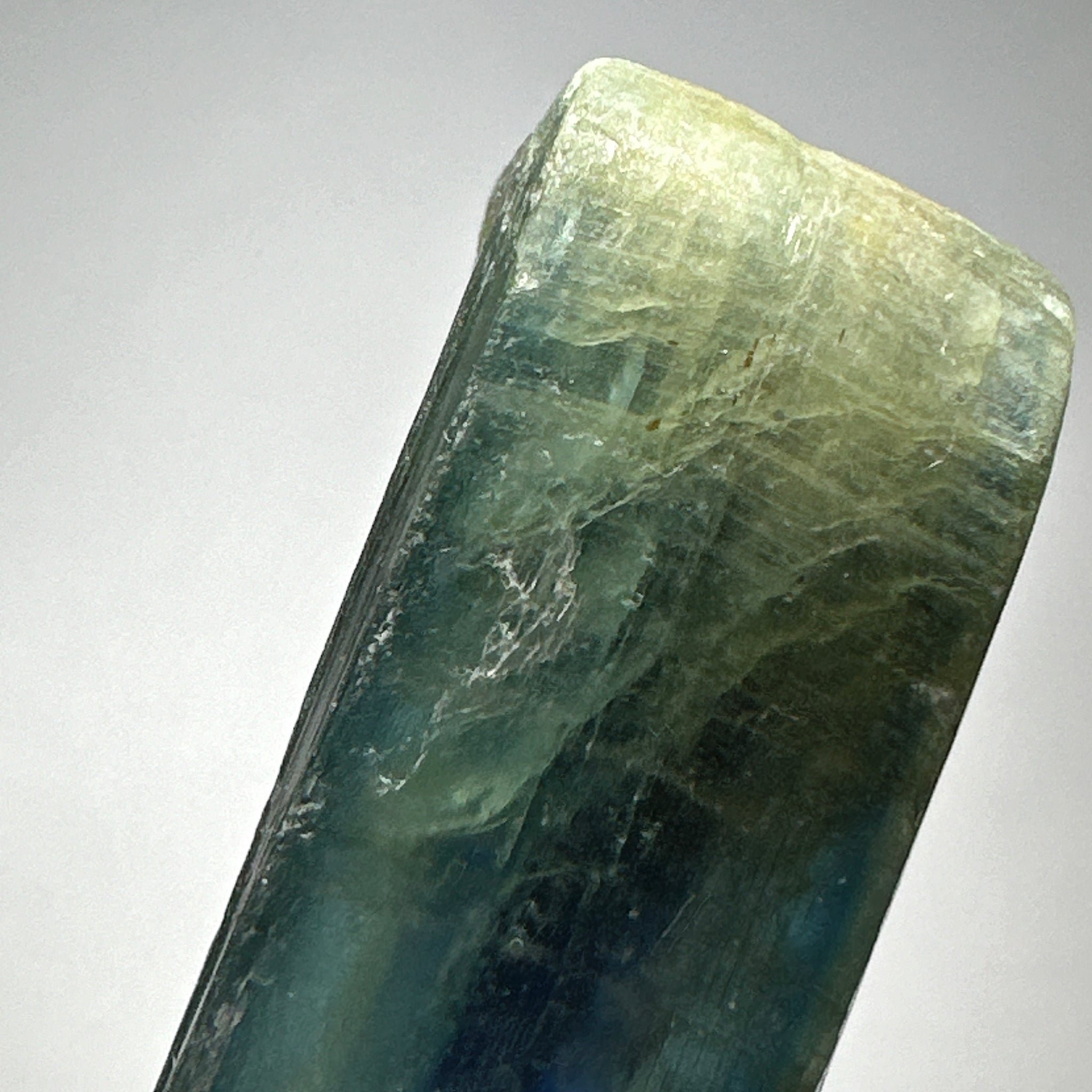 Blue Kyanite Crystal, 129.30ct, Kenya, Untreated Unheated, naturally curved