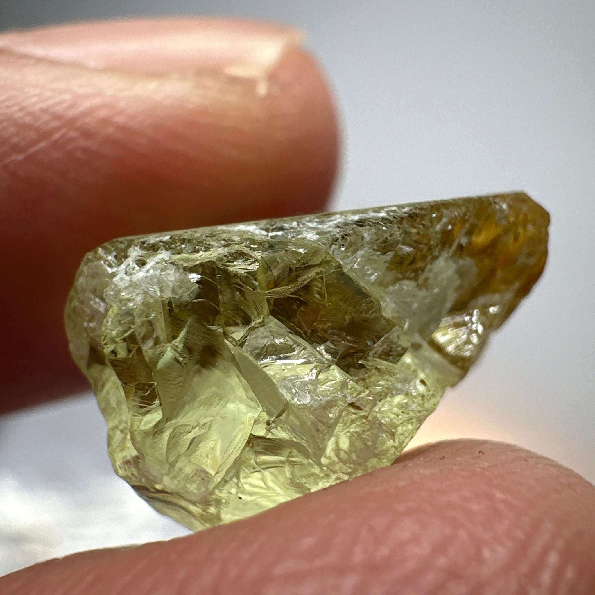 Tremolite Crystal, 13.66ct, Merelani, Tanzania, Untreated Unheated. Crack inside, the rest is vvs-if, see pic. Beautiful soft lime green colour