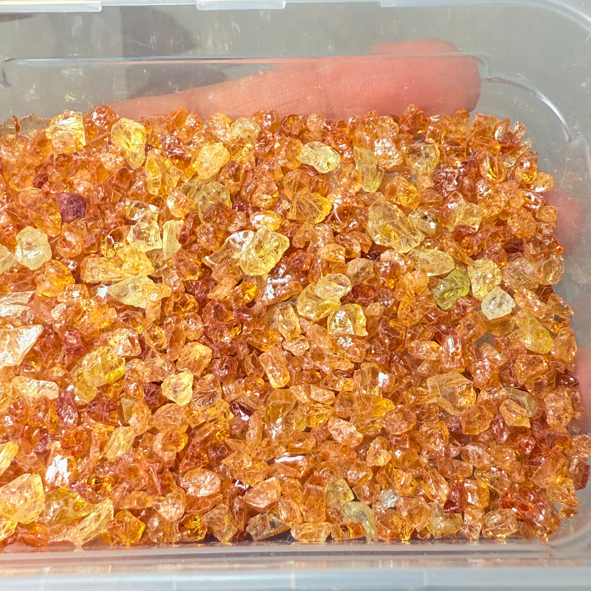 Yellow Grossular Garnet Lot, 67.50gm / 337.5ct, Merelani, Tanzania, Untreated Unheated, tiny melee rough, either do melee cuts or use in paintings, fish tank etc.