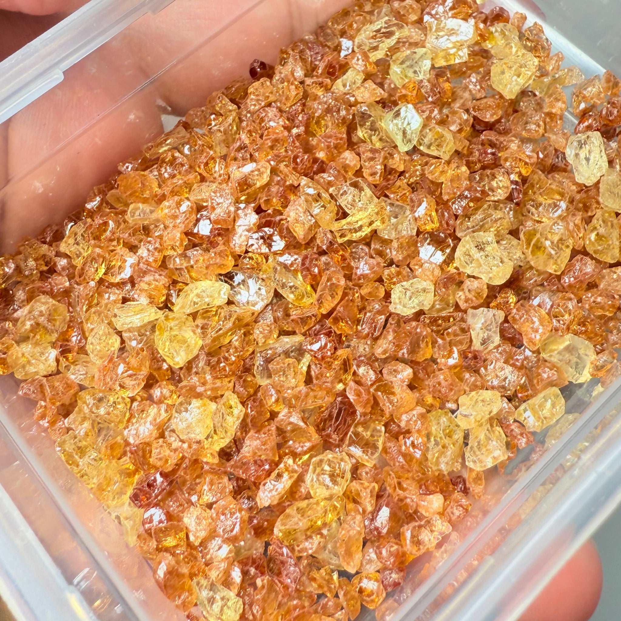 Yellow Grossular Garnet Lot, 69.30gm / 346.5ct, Merelani, Tanzania, Untreated Unheated, tiny melee rough, either do melee cuts or use in paintings, fish tank etc.