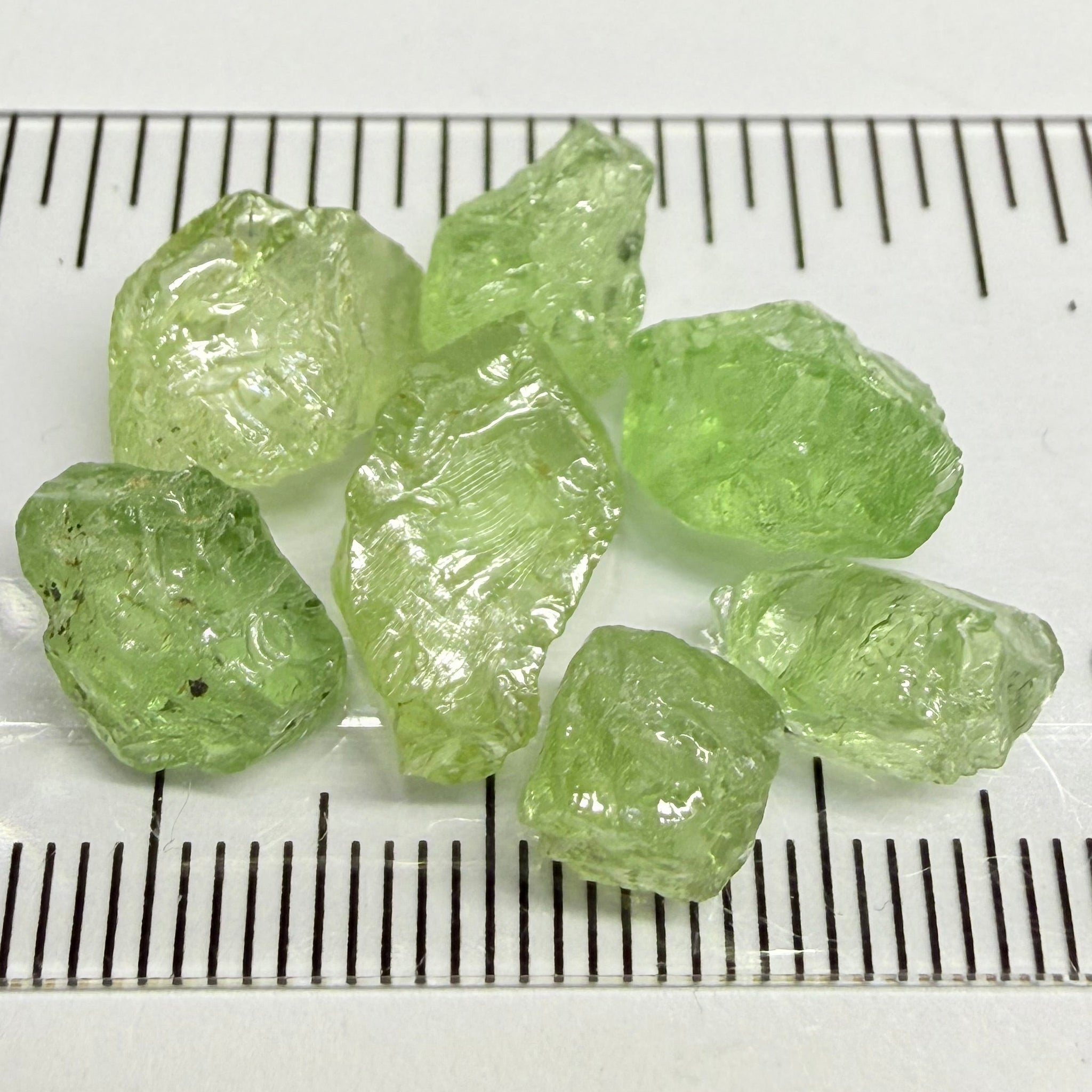 Tsavorite Lot, 25.42ct, Kenya, Untreated Unheated, pale colour, slightly veiled, 2.60ct-4.50ct