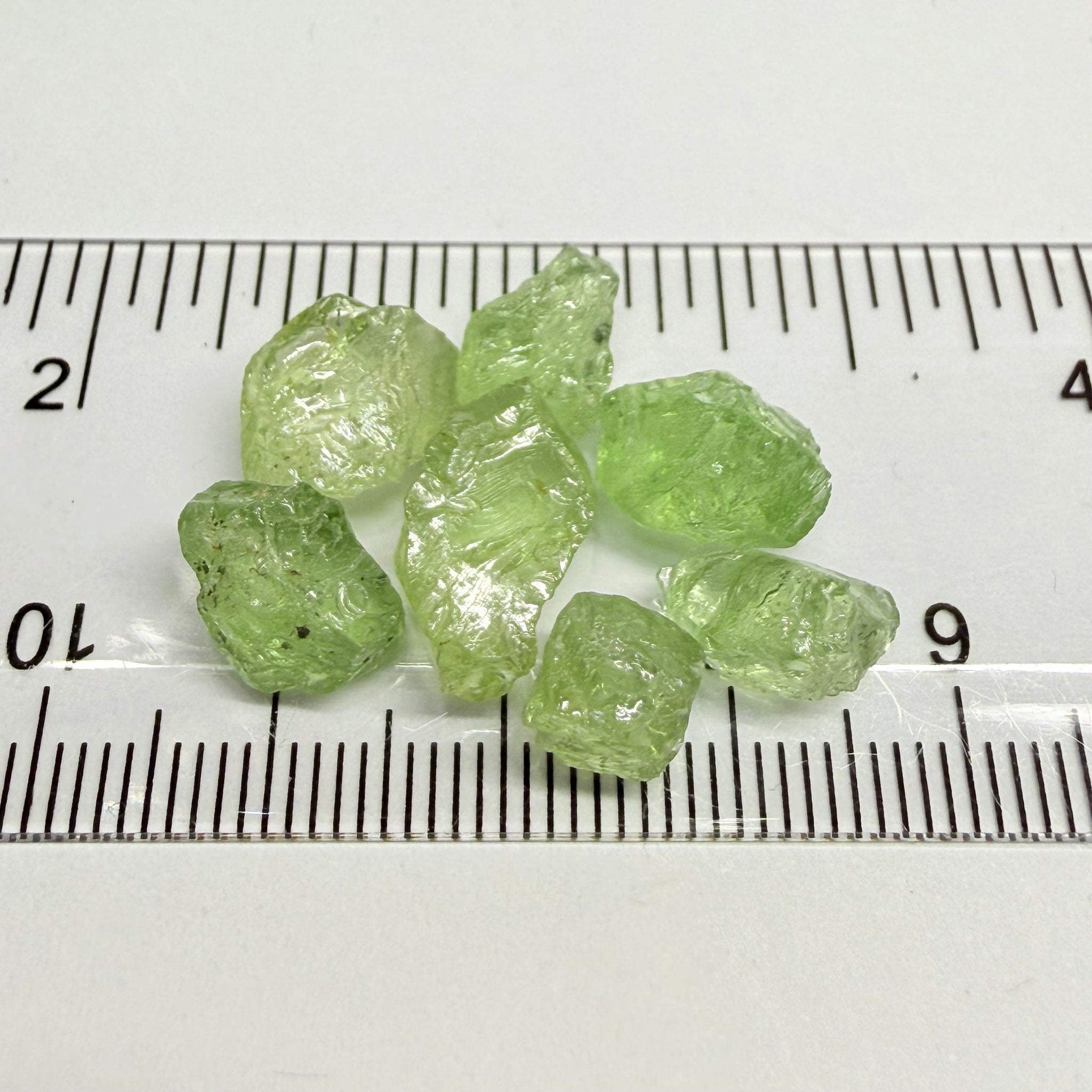 Tsavorite Lot, 25.42ct, Kenya, Untreated Unheated, pale colour, slightly veiled, 2.60ct-4.50ct