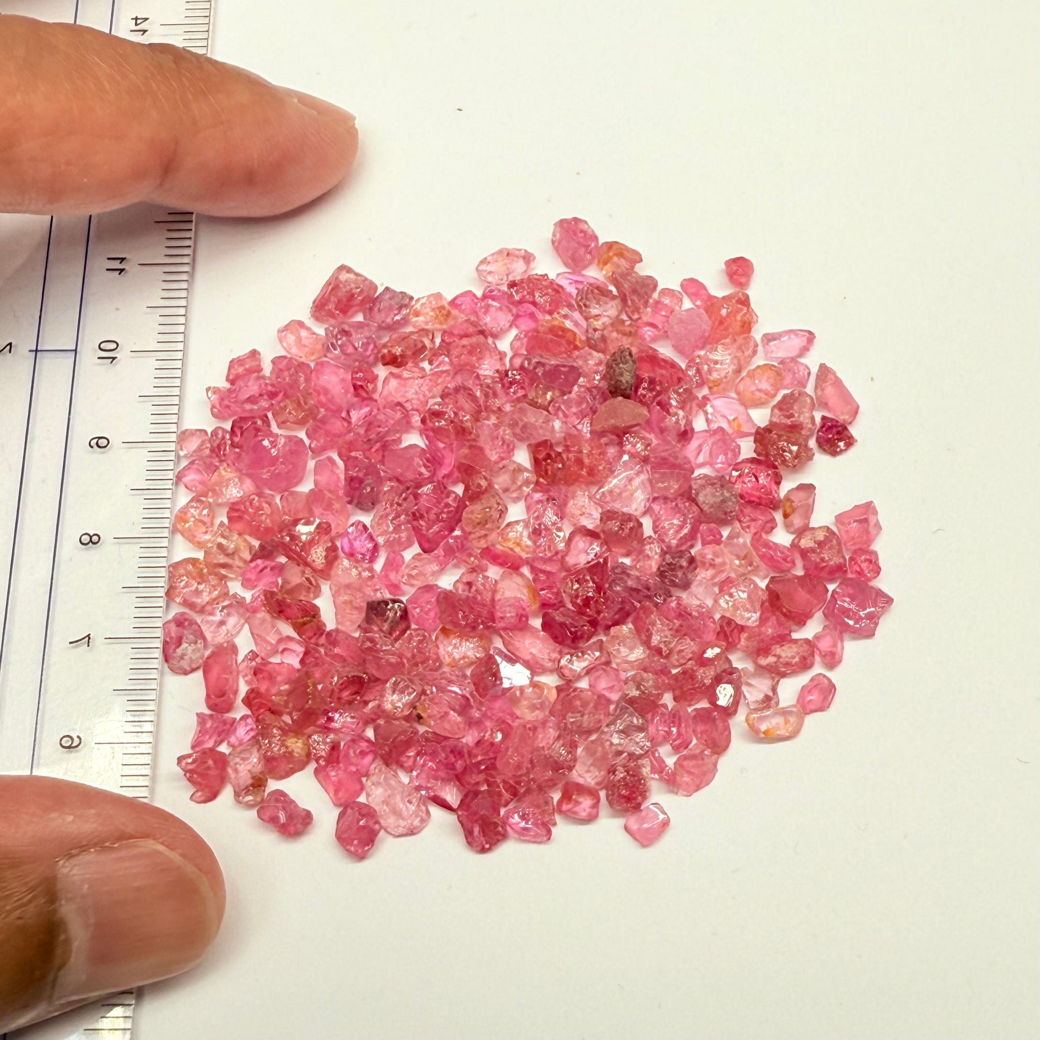 Mahenge Spinel Lot melee rough or set in jewellery as is, 20.5gm / 102.5ct Mahenge, Tanzania, Untreated Unheated