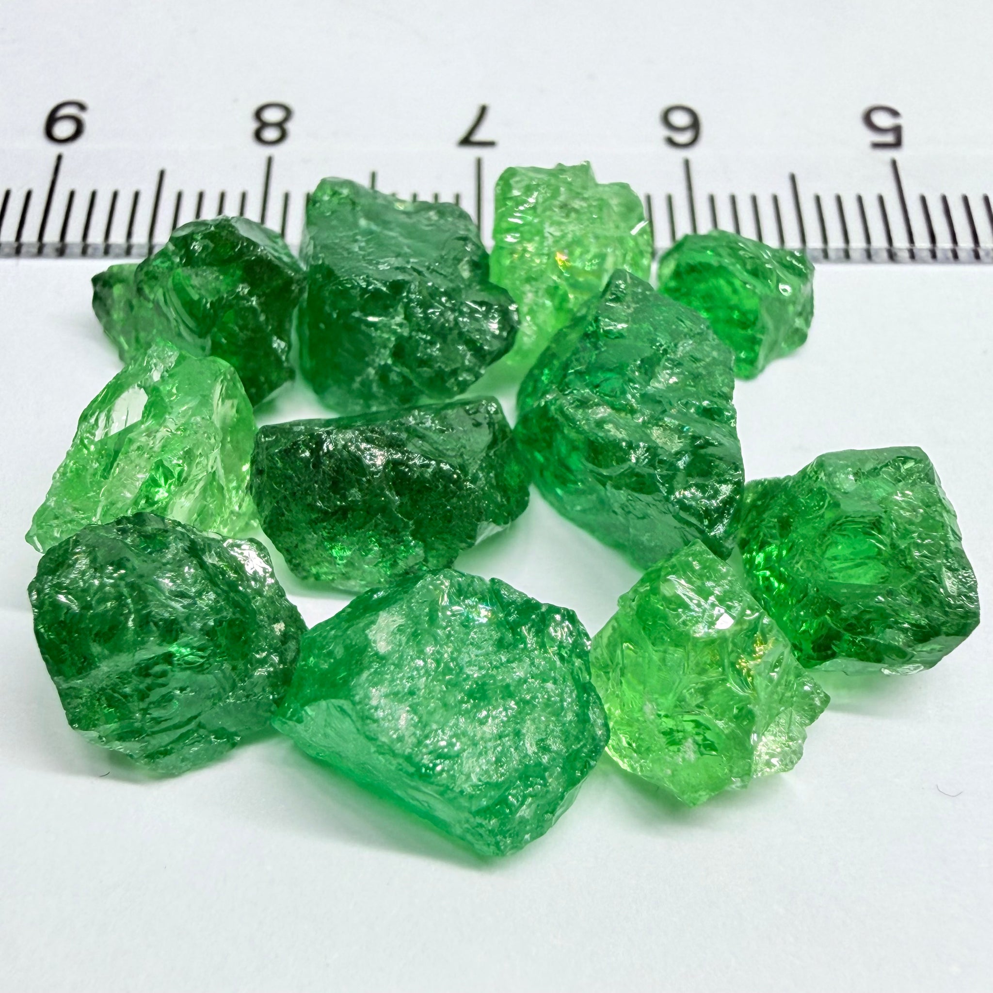 Tsavorite Lot, 44.07ct, Tanzania, Untreated Unheated, veils and large cracks, 1.61ct-6.36ct